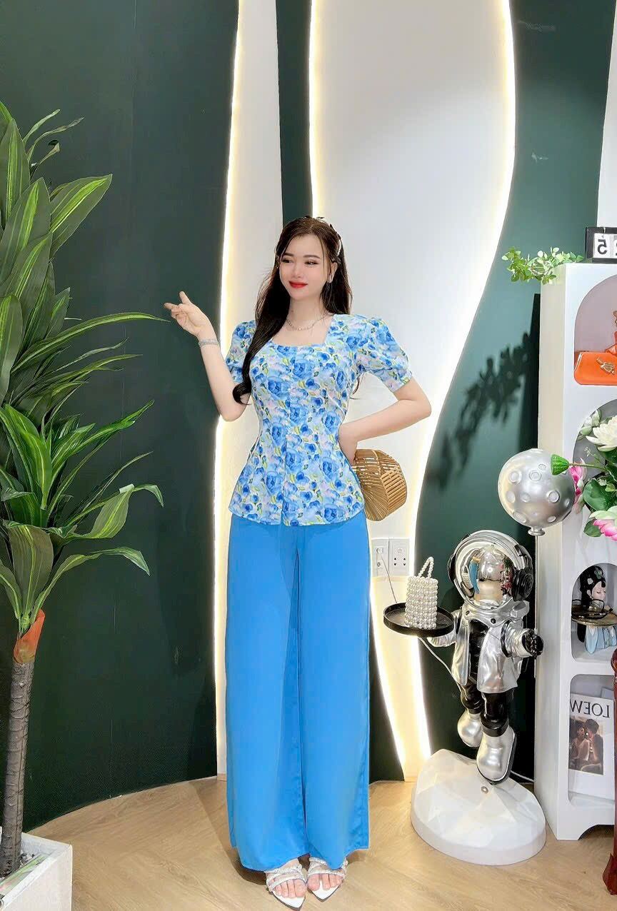 bộ bà ba kiểu cổ vuông tay búp lụa