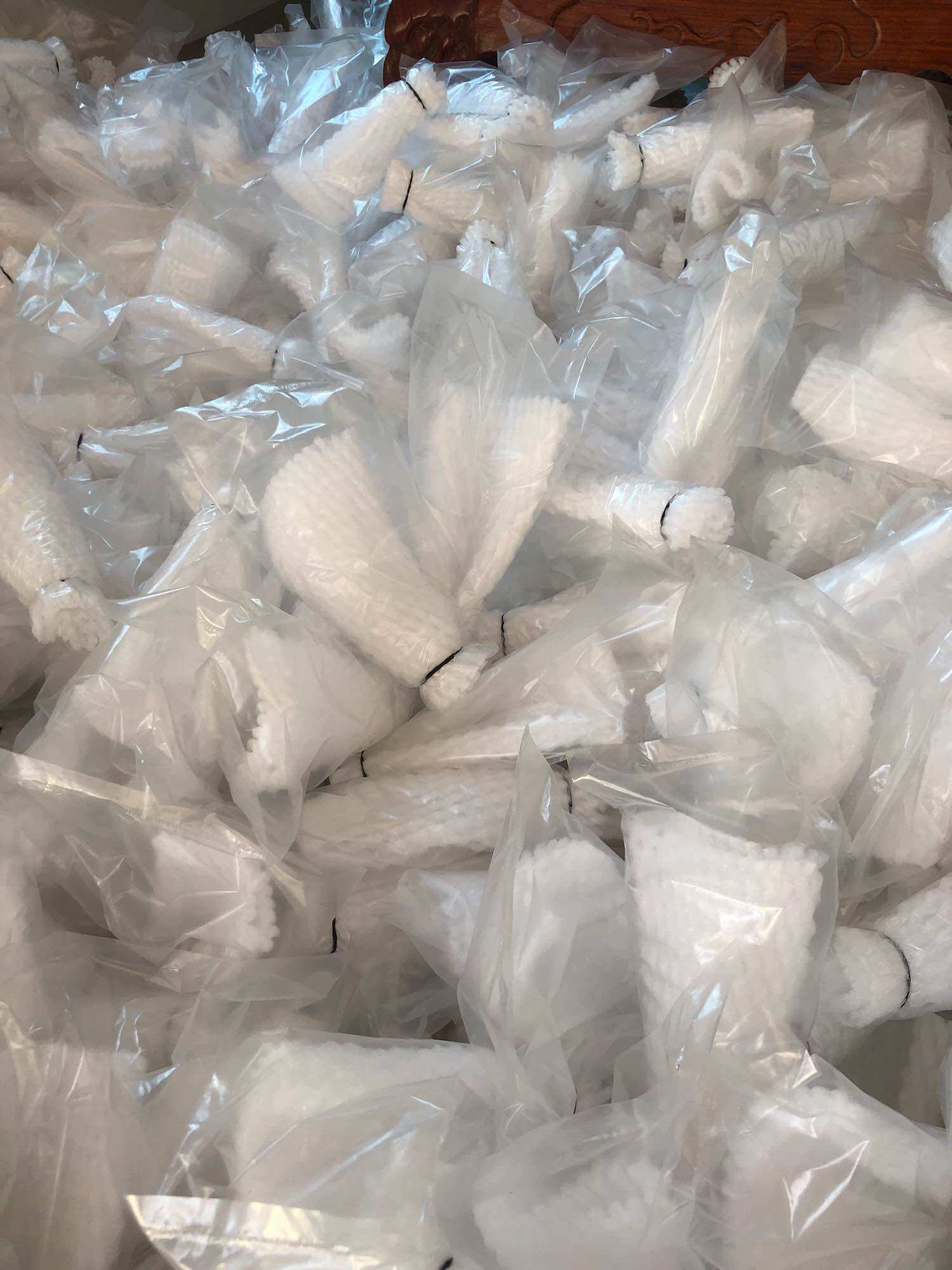 Xốp bọc ổi loại lồng sẵn 1kg