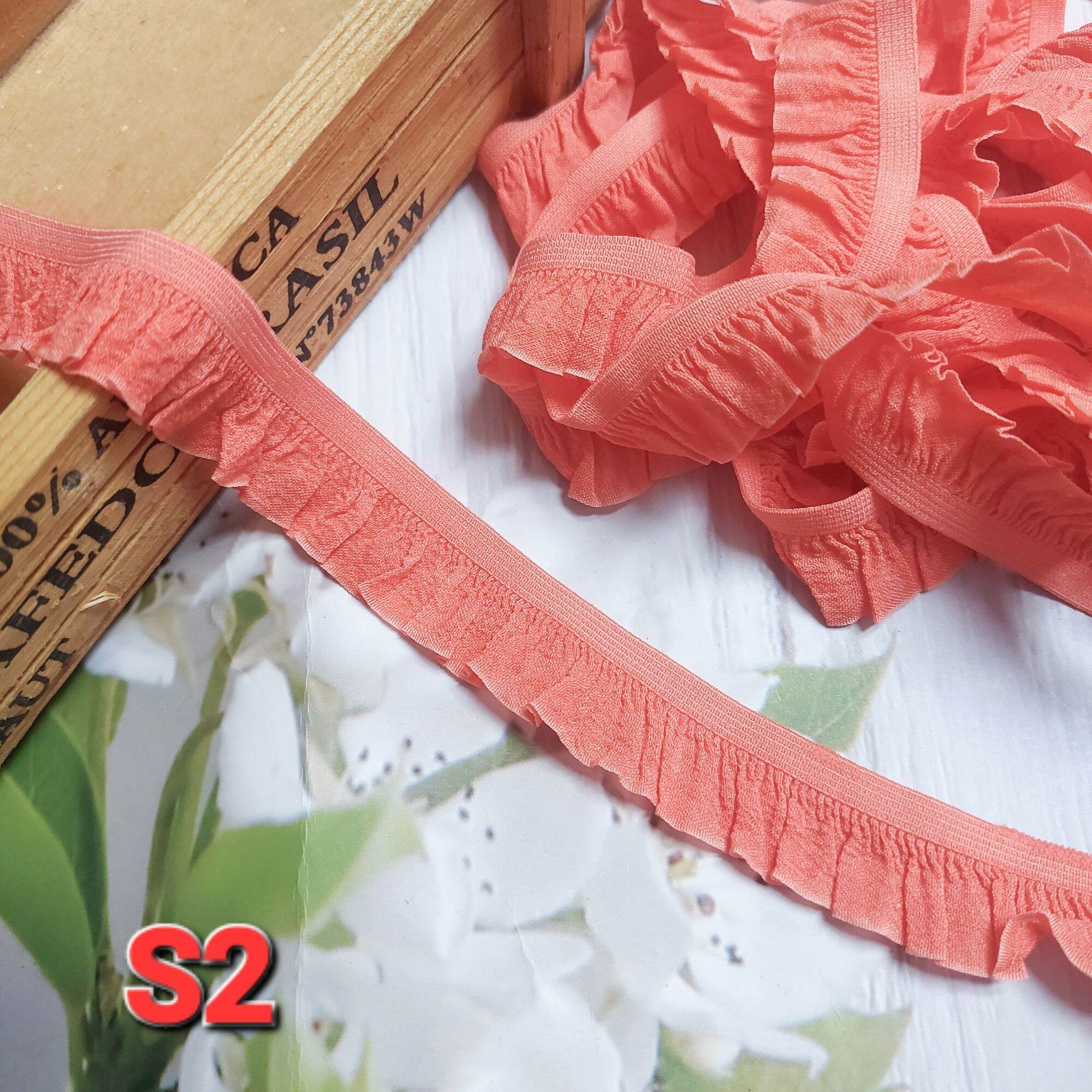 Ren thun viền bèo , có 2 màu ,bản rộng 2 cm.
