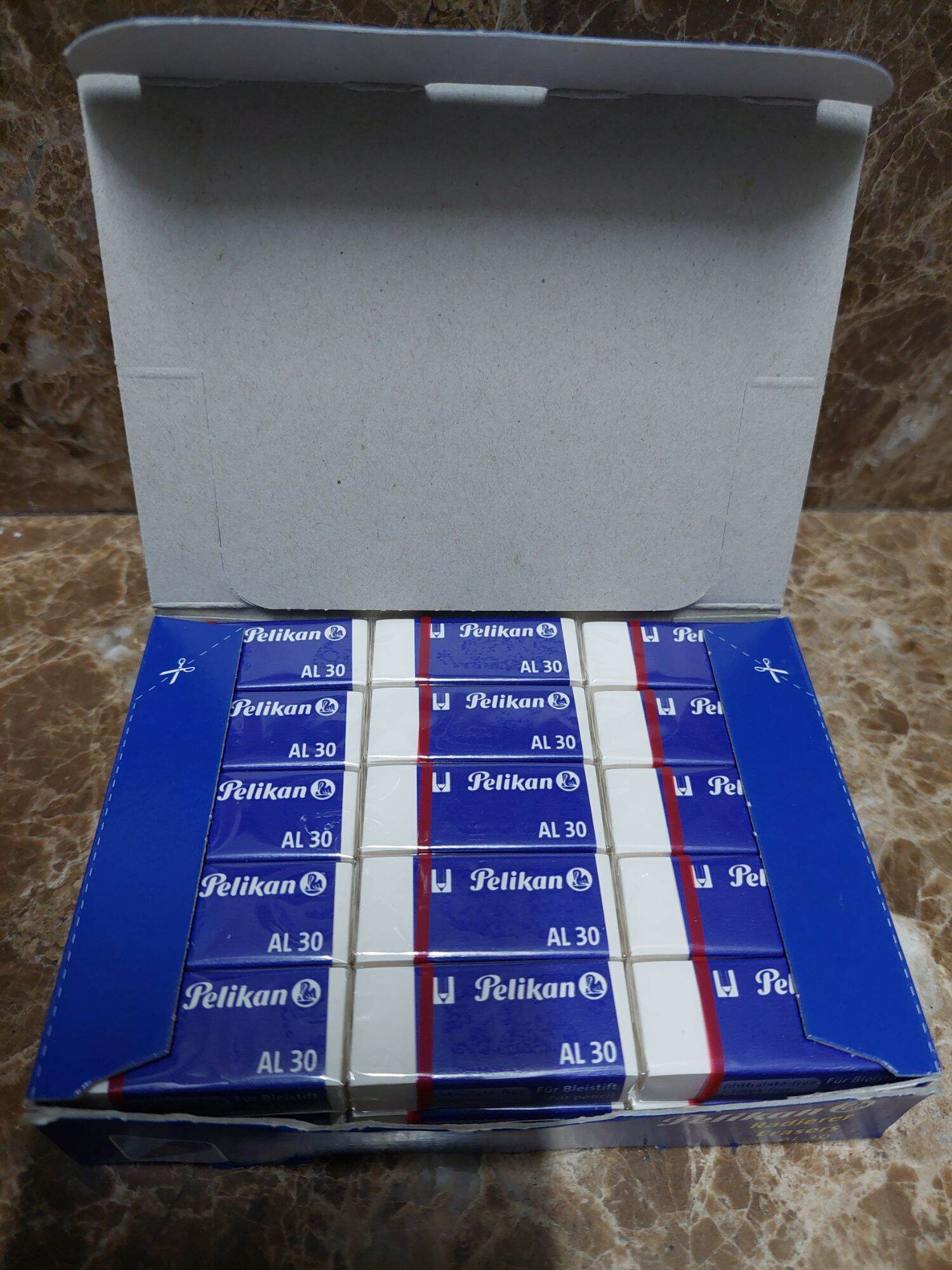 Gôm chì Pelikan (Made in Germany), Gôm trắng AL - 30 của Đức.