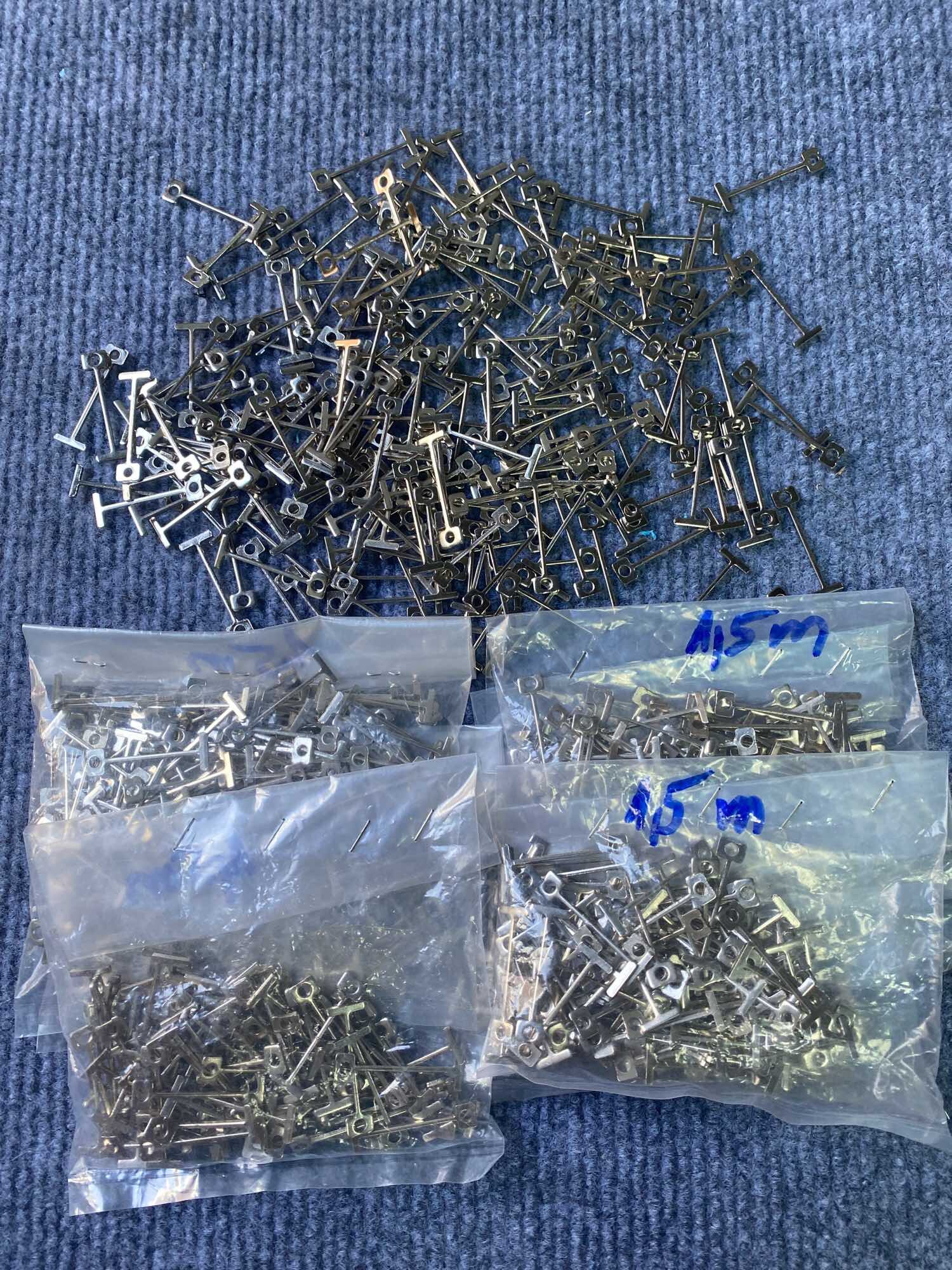 Túi 100 kim ke thay thế - ke cân bằng lát gạch 1,5mm