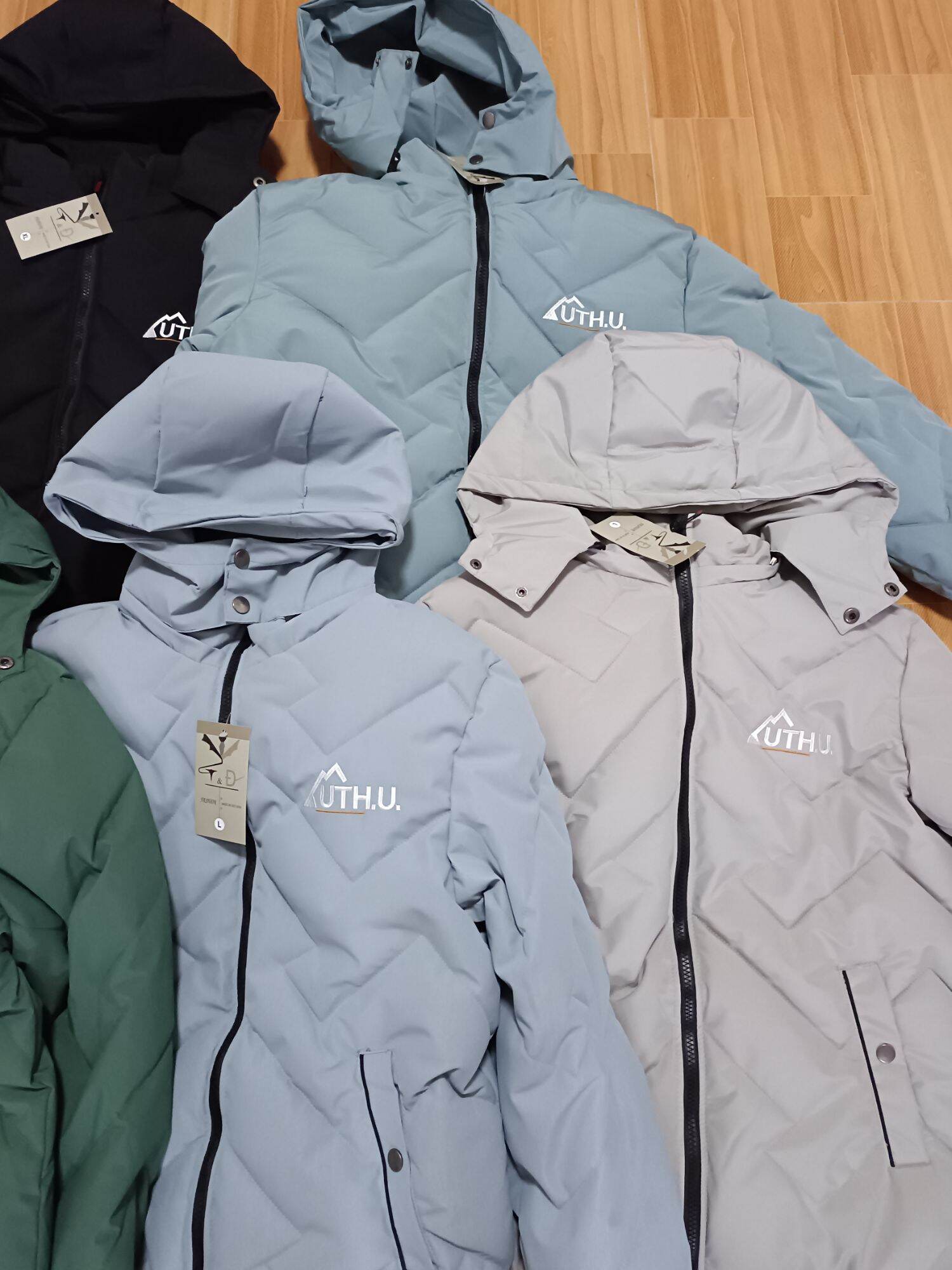ÁO KHOÁC PHAO NAM ( nữ cũng bon chen được nhé)