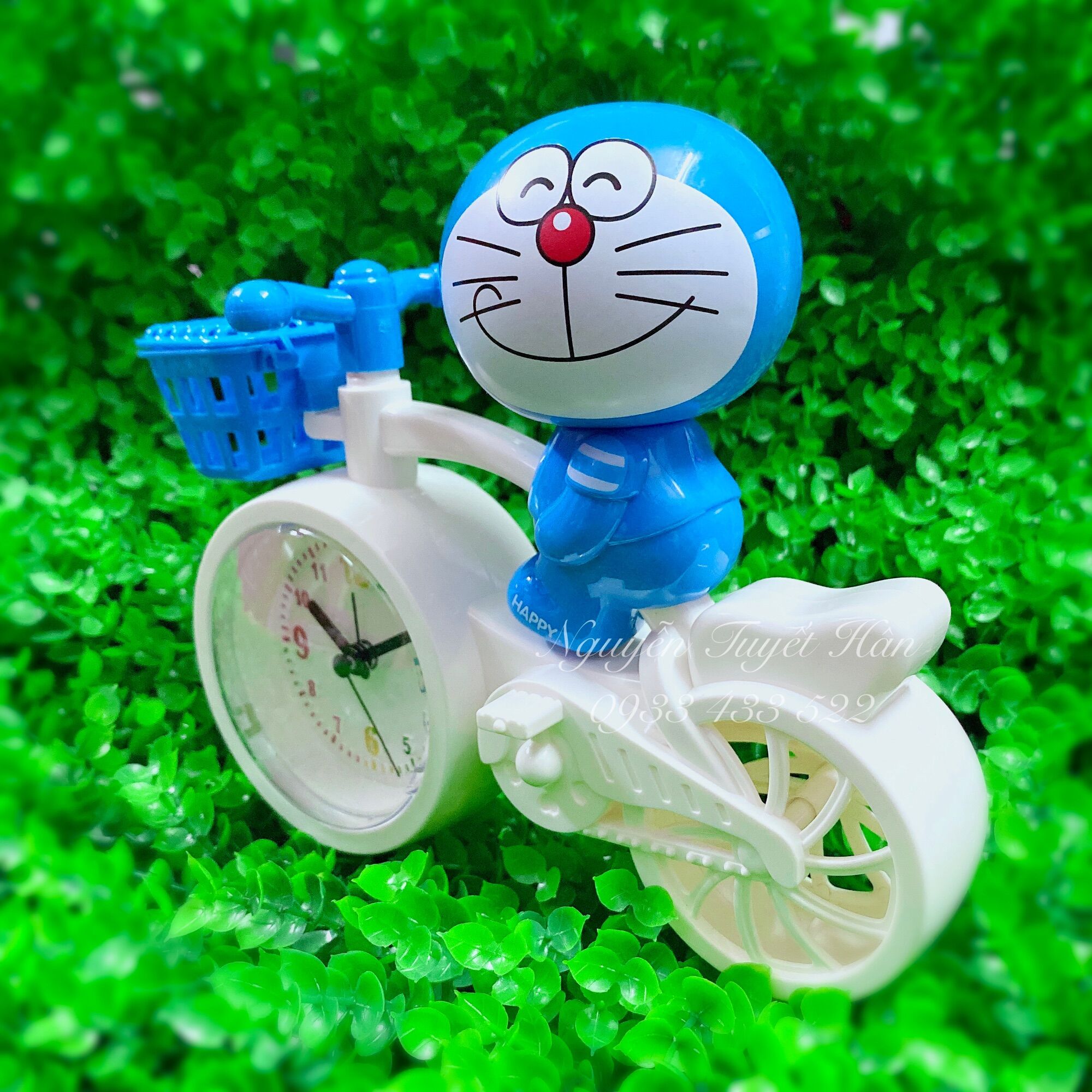 Đồng hồ báo thức Hello Kitty Doremon Doraemon