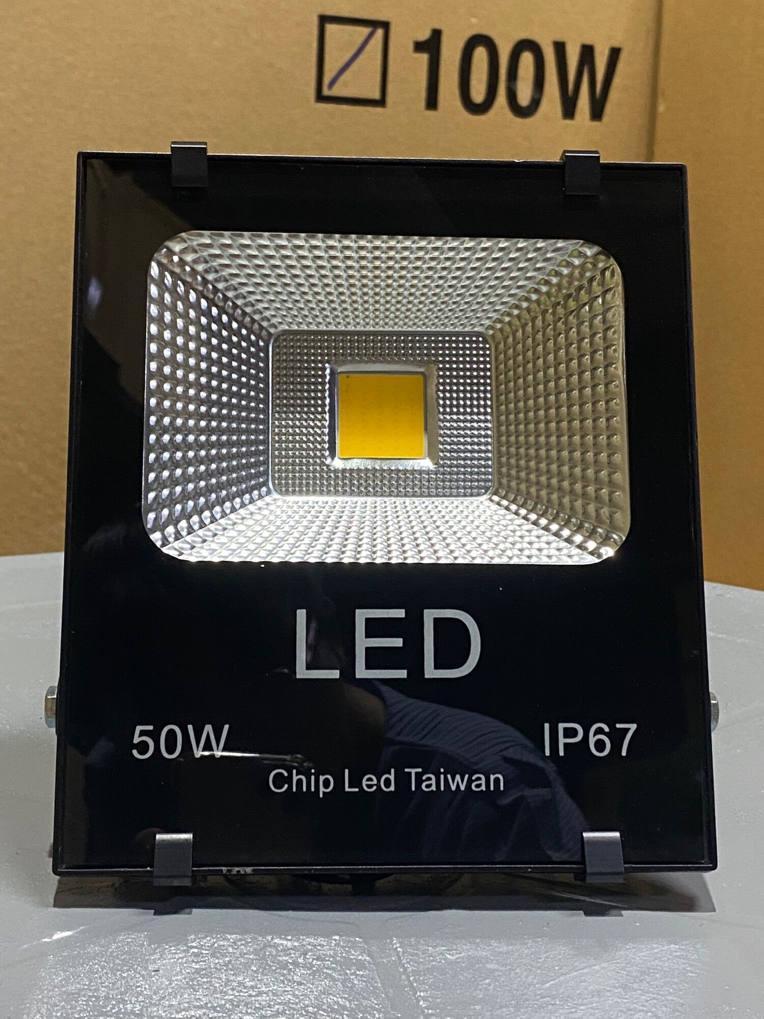 Chip LED 50W Trắng, Vàng(4640-12B10C) DC30-36V 1500mA