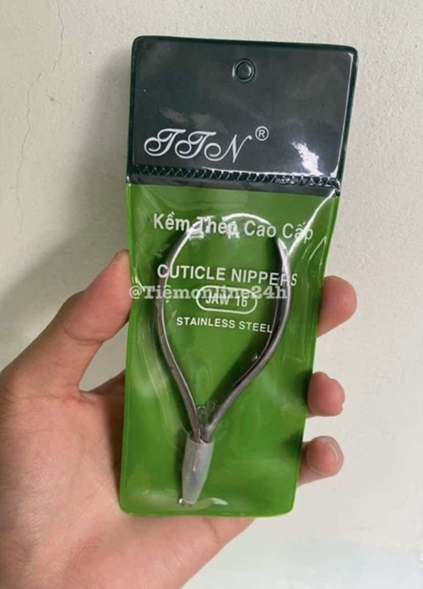 Kiềm cắt da màu trắng bạc