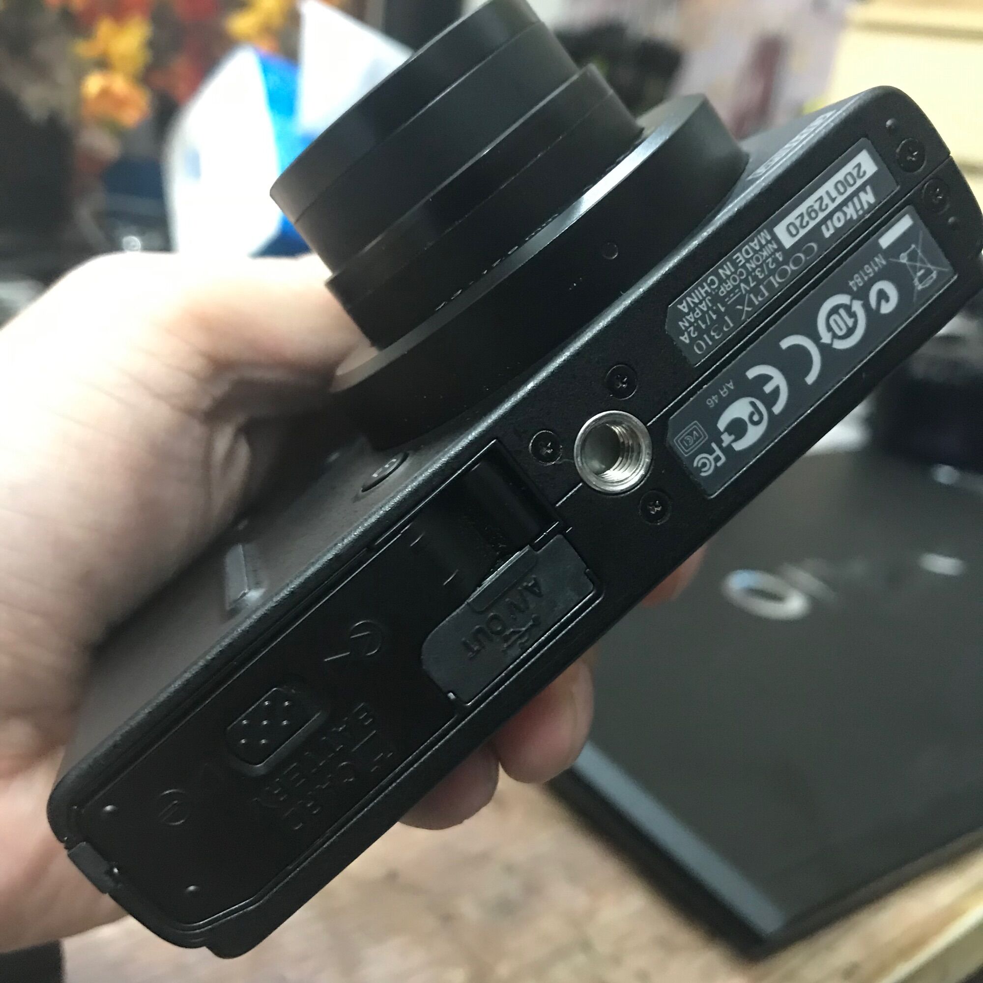 Máy ảnh du lịch Nikon Coolpix P310