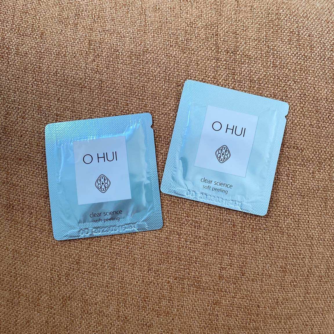 10 Gói Tẩy Da Chết Ohui Clear Science Soft Peeling