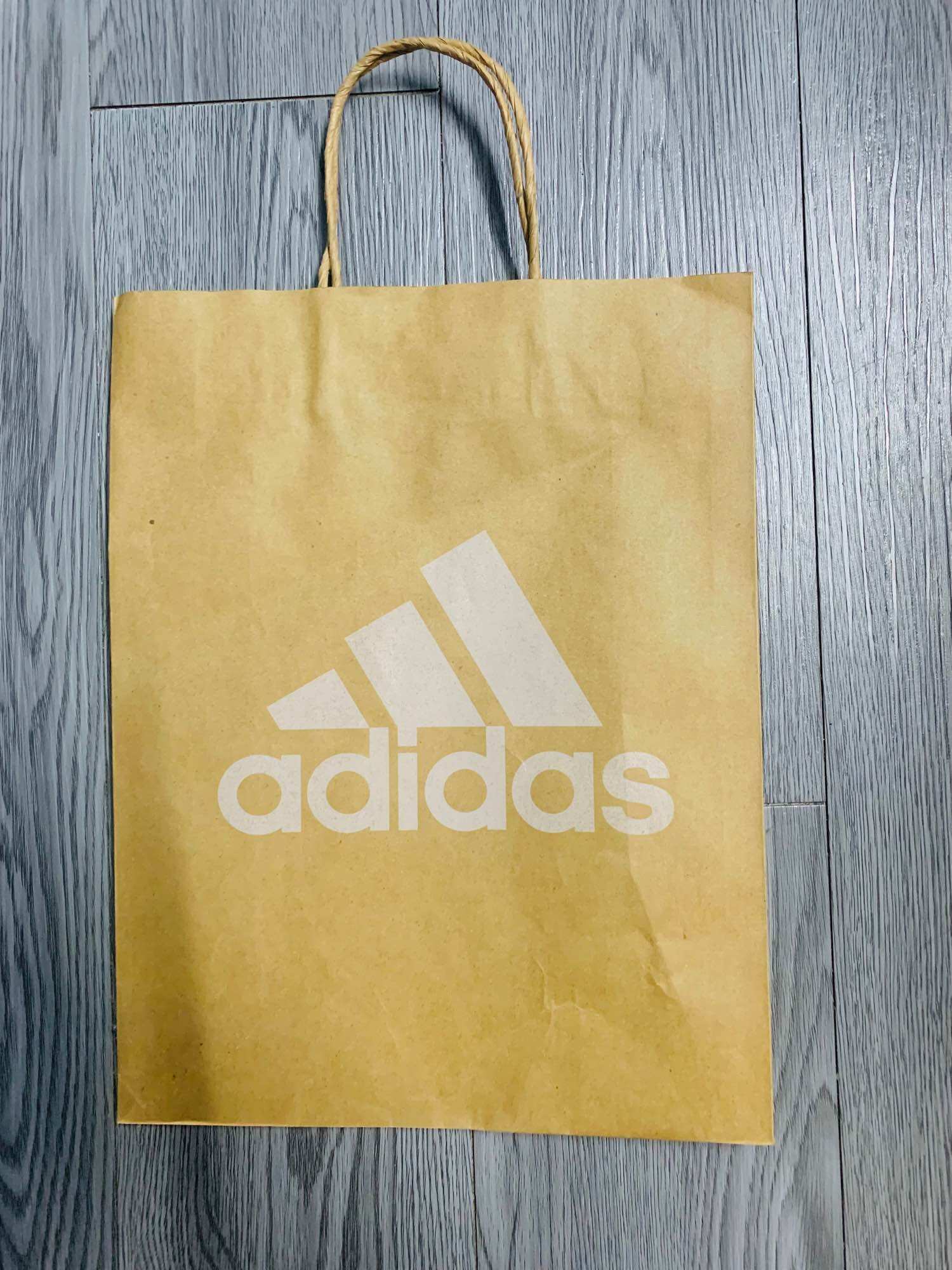Túi giấy adidas
