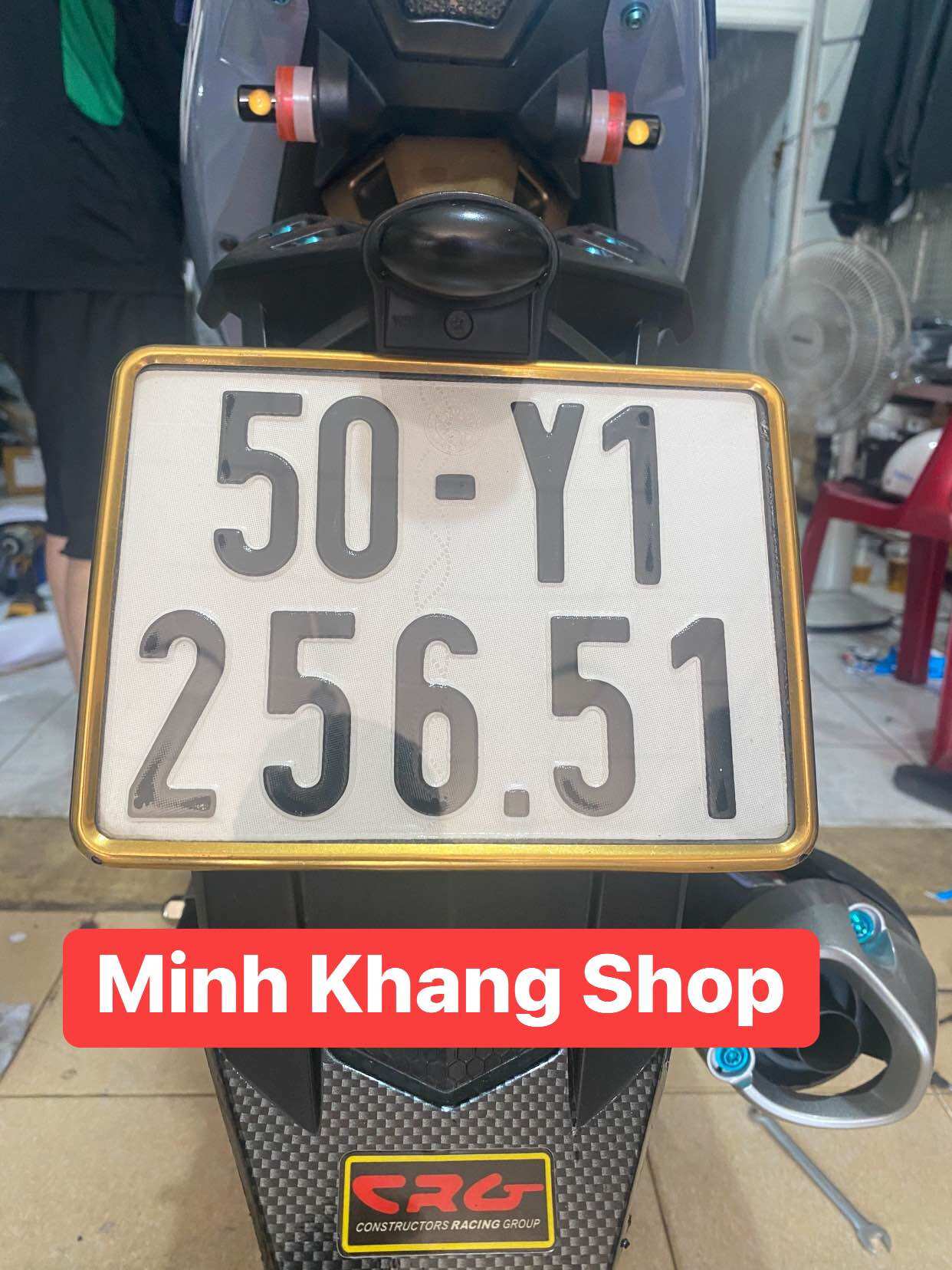 Khung biển số xe máy INOX viền MÀU VÀNG