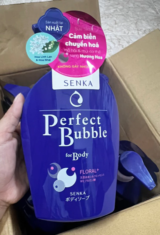 Sữa tắm Senka 500 ml