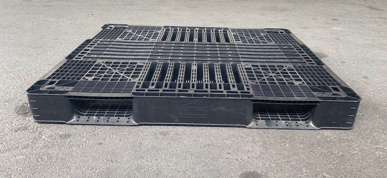 Pallet nhựa 1300x1100x130