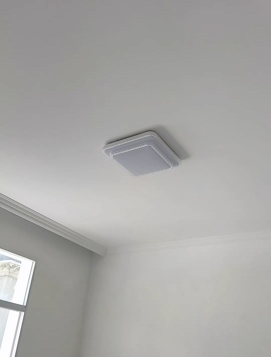 Đèn ốp trần hiện đại 2022 vuông/tròn