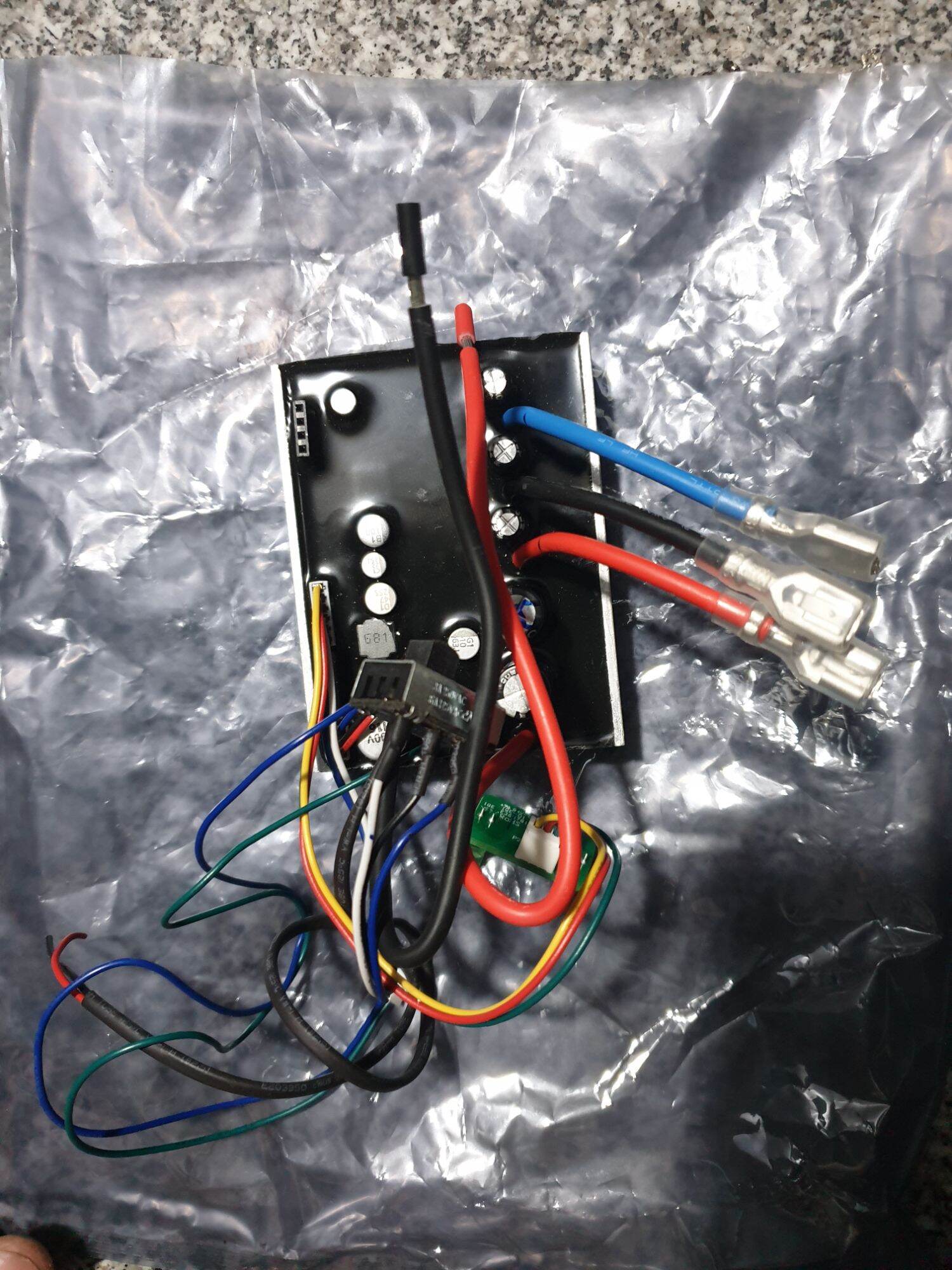 Mạch máy khoan đất ryobi 18v mới