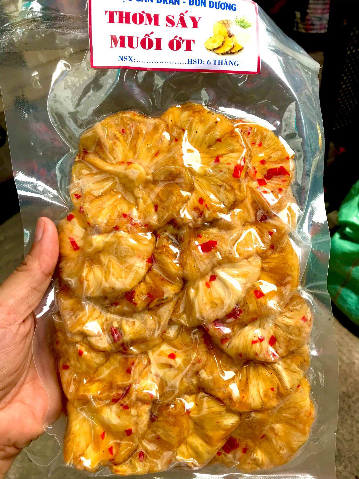 Thơm mật sấy muối ớt