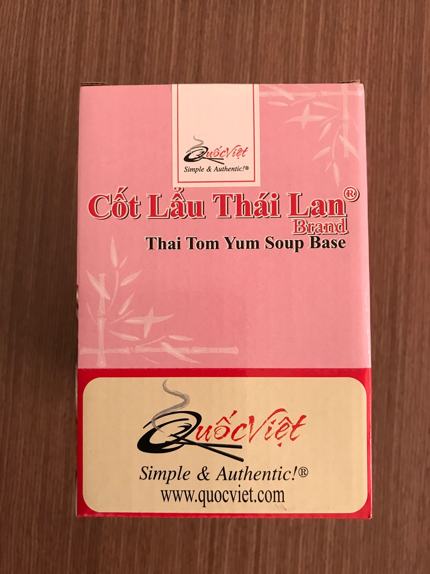 Nước dùng cô đặc nấu lẩu Thái