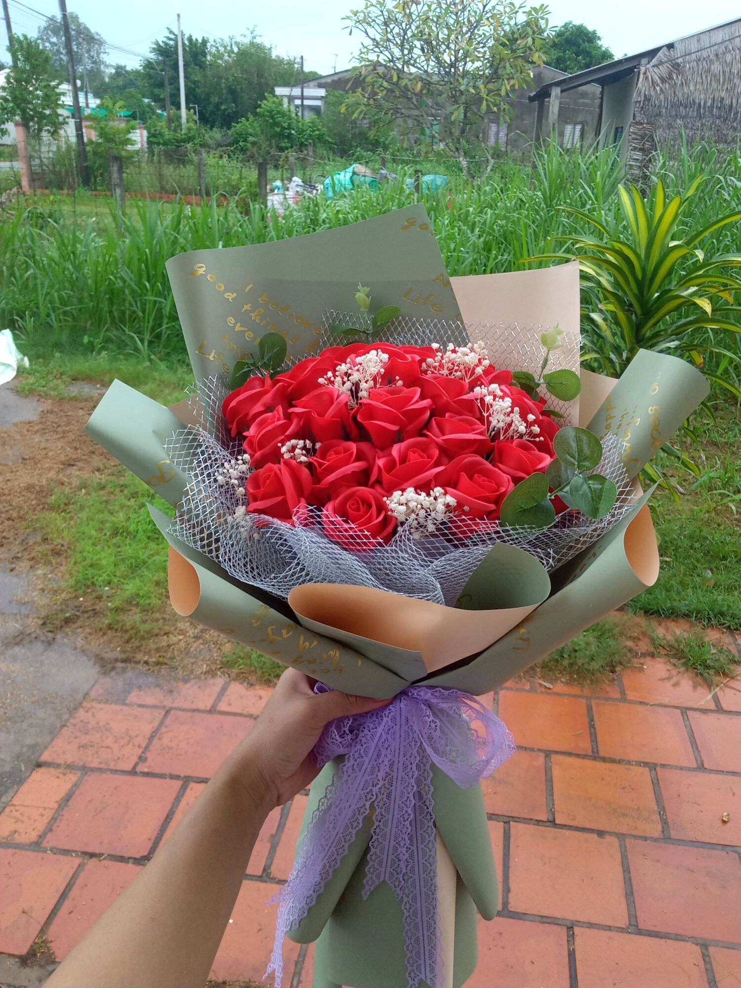 Bó hoa hồng sáp 21 bông+ hoa babi