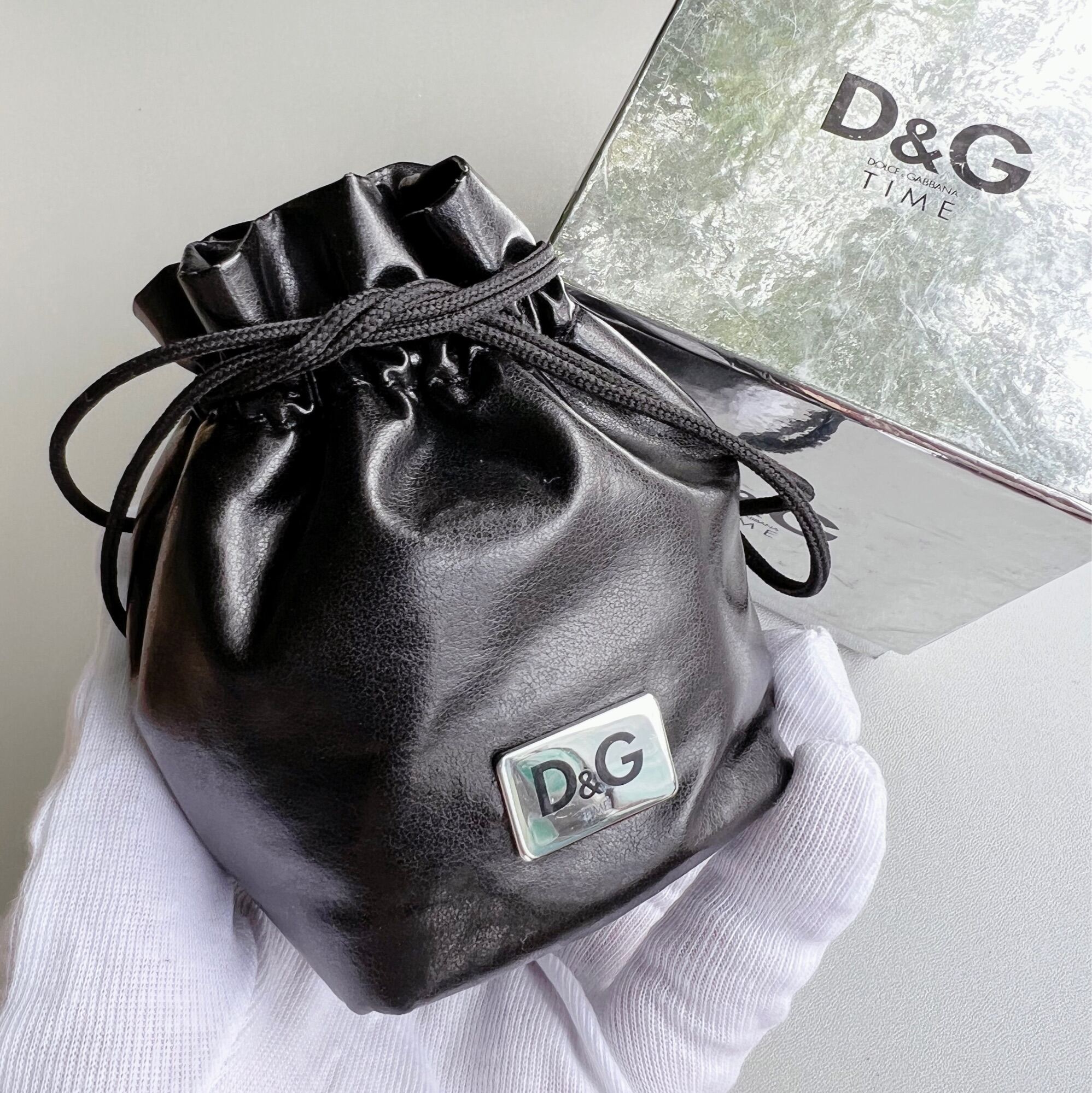 Docle&Gabbana Size 40mm