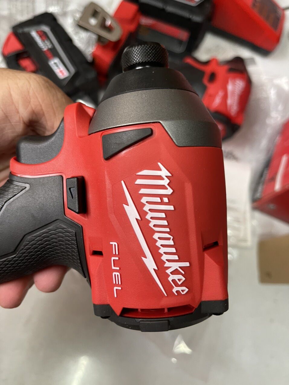 [HCM]MILWAUKEE 2853-20 MÁY VÍT MILWAUKEE 2853