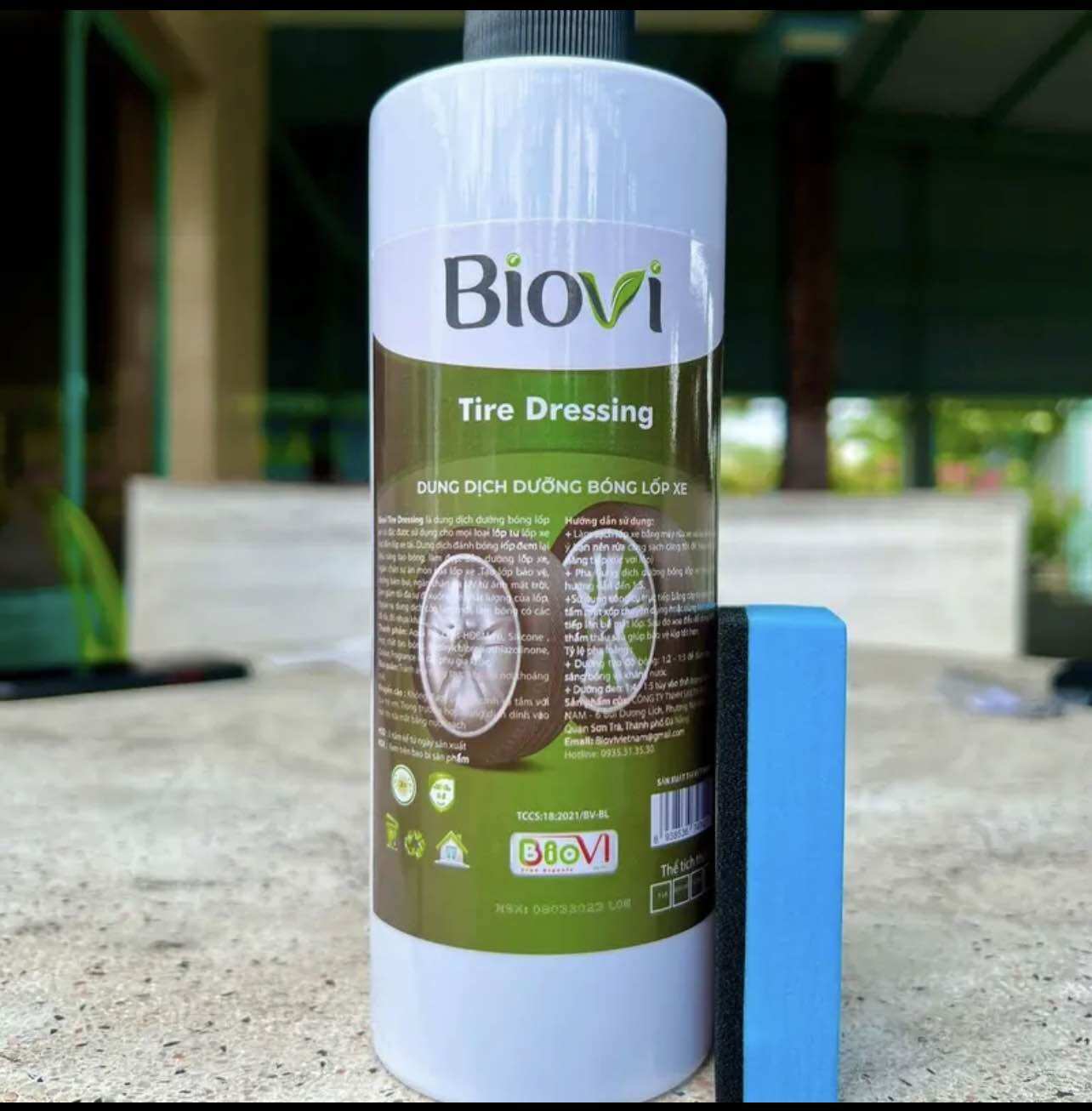 DƯỠNG BÓNG LỐP KHÁNG NƯỚC (tặng mút đánh)