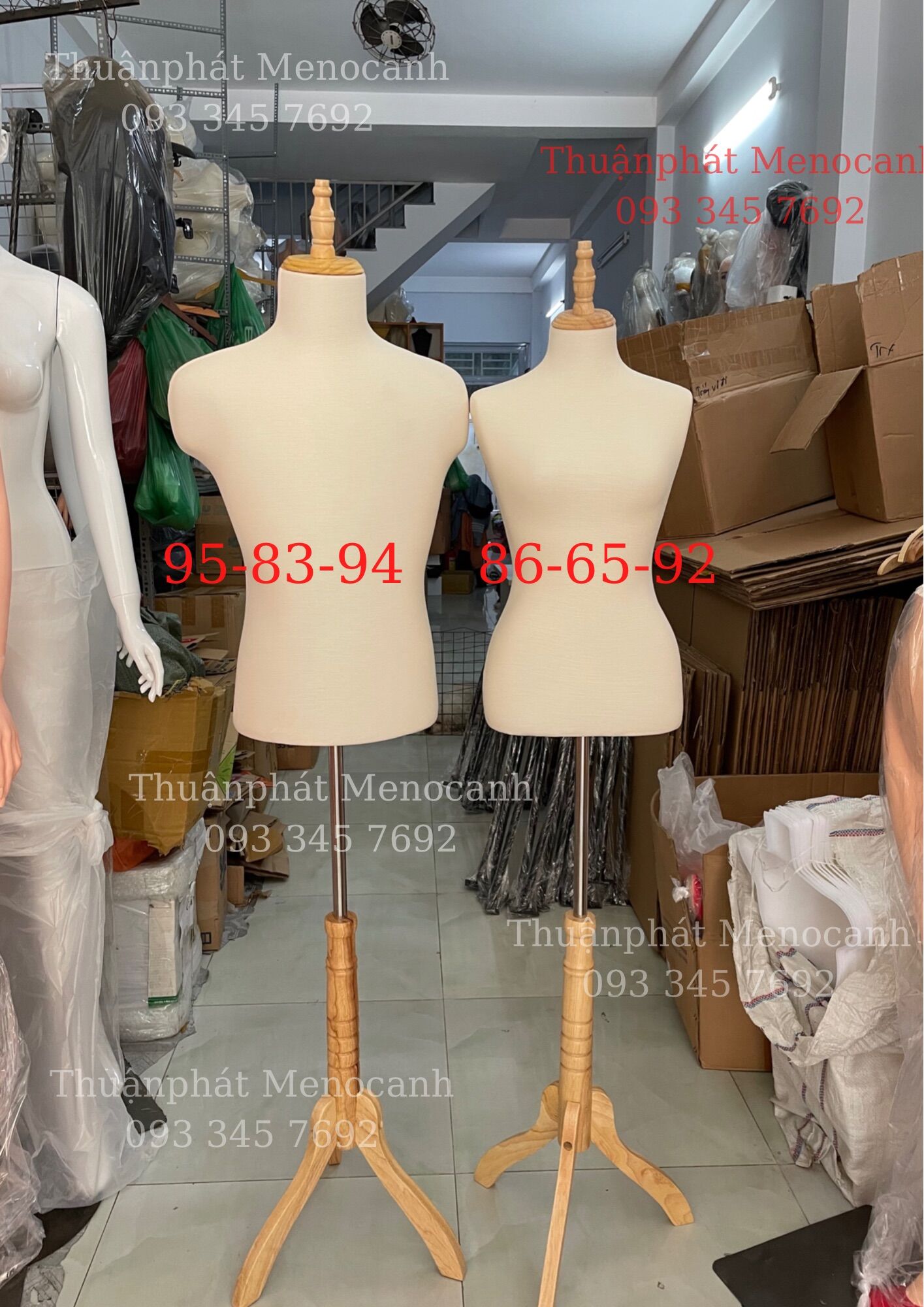Combo manocanh nam nữ chân gỗ