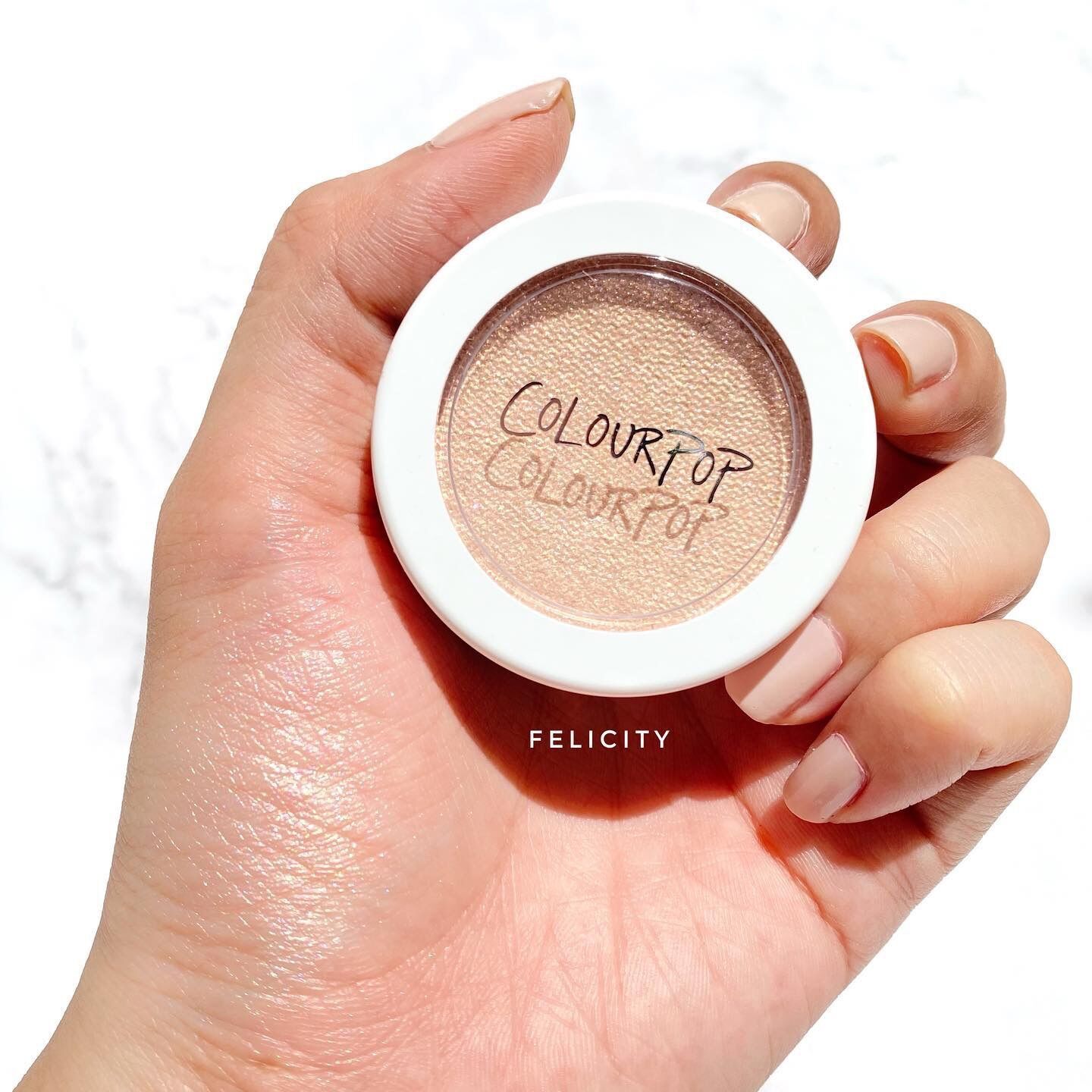 ✨ Phấn nhũ Highlighter Colourpop ✨
