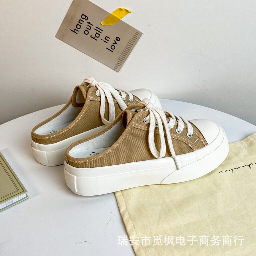 Giày sục nữ basic đế độn siêu xinh dễ mix đồ đen trắng