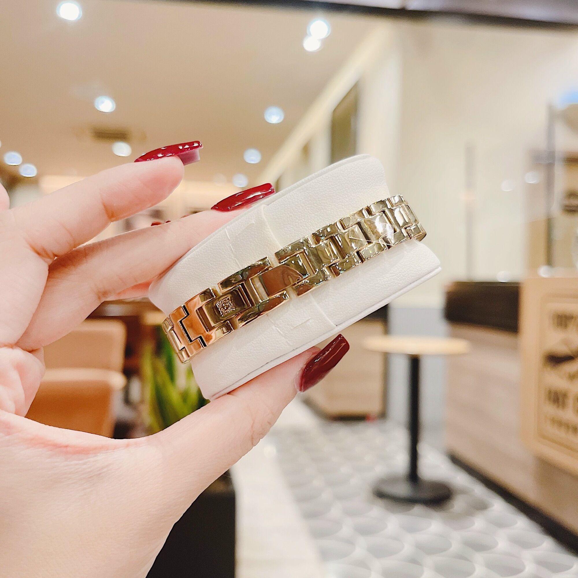 Đồng hồ nữ A.nne K.lein, case 34mm