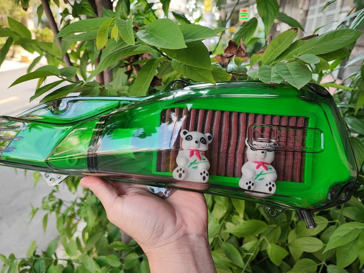 .Ốp pôe trong suốt Vision .Tặng kèm thú