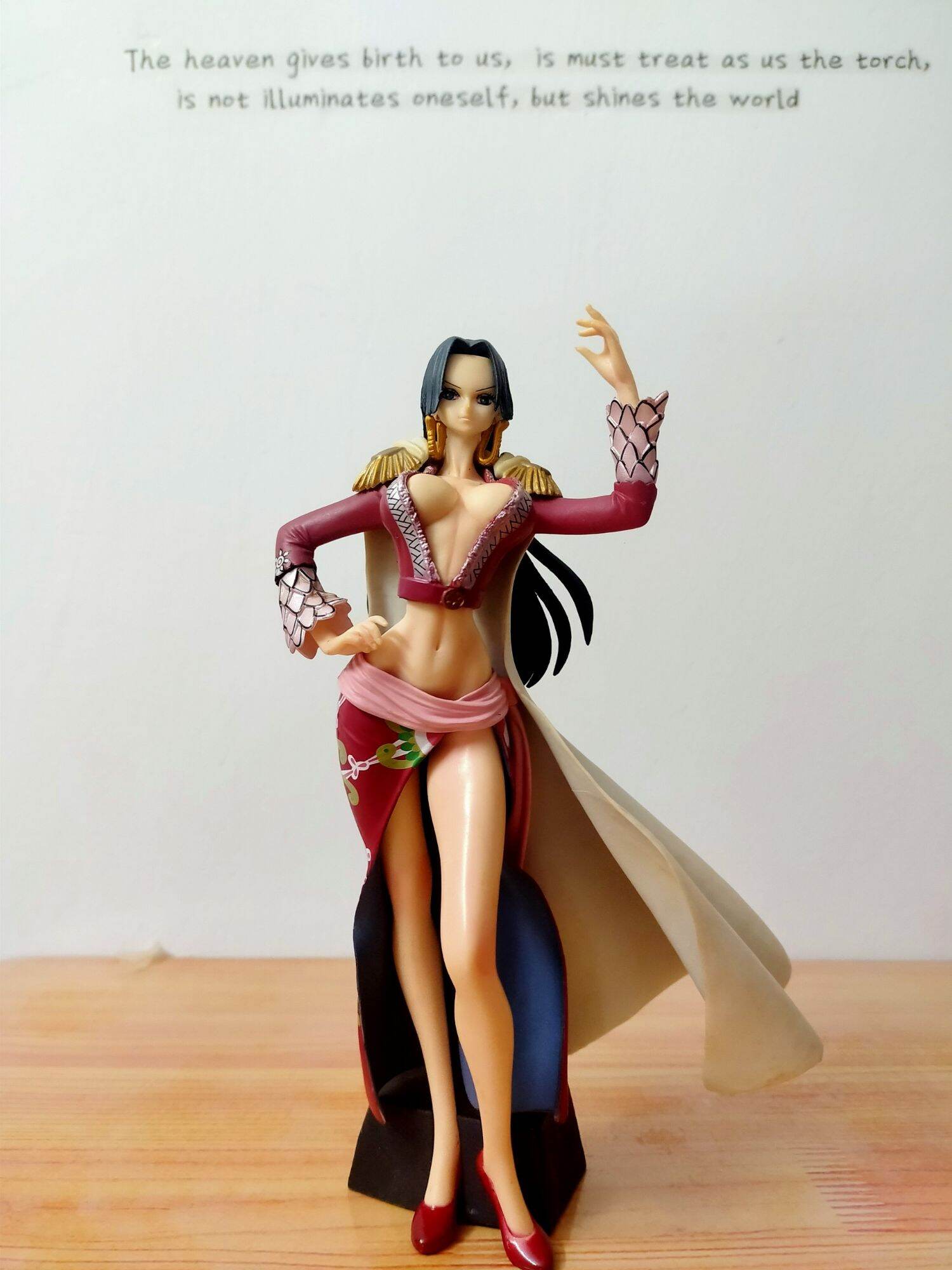 mô hình One Piece Boa