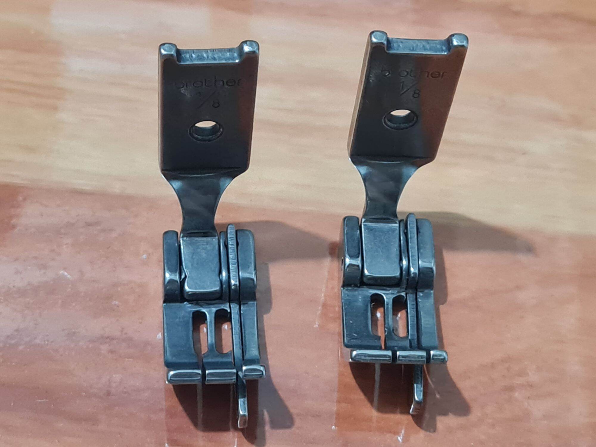 Chân vịt máy may 2 kim 1/8 - 3.mm ( mí phải 1 li )