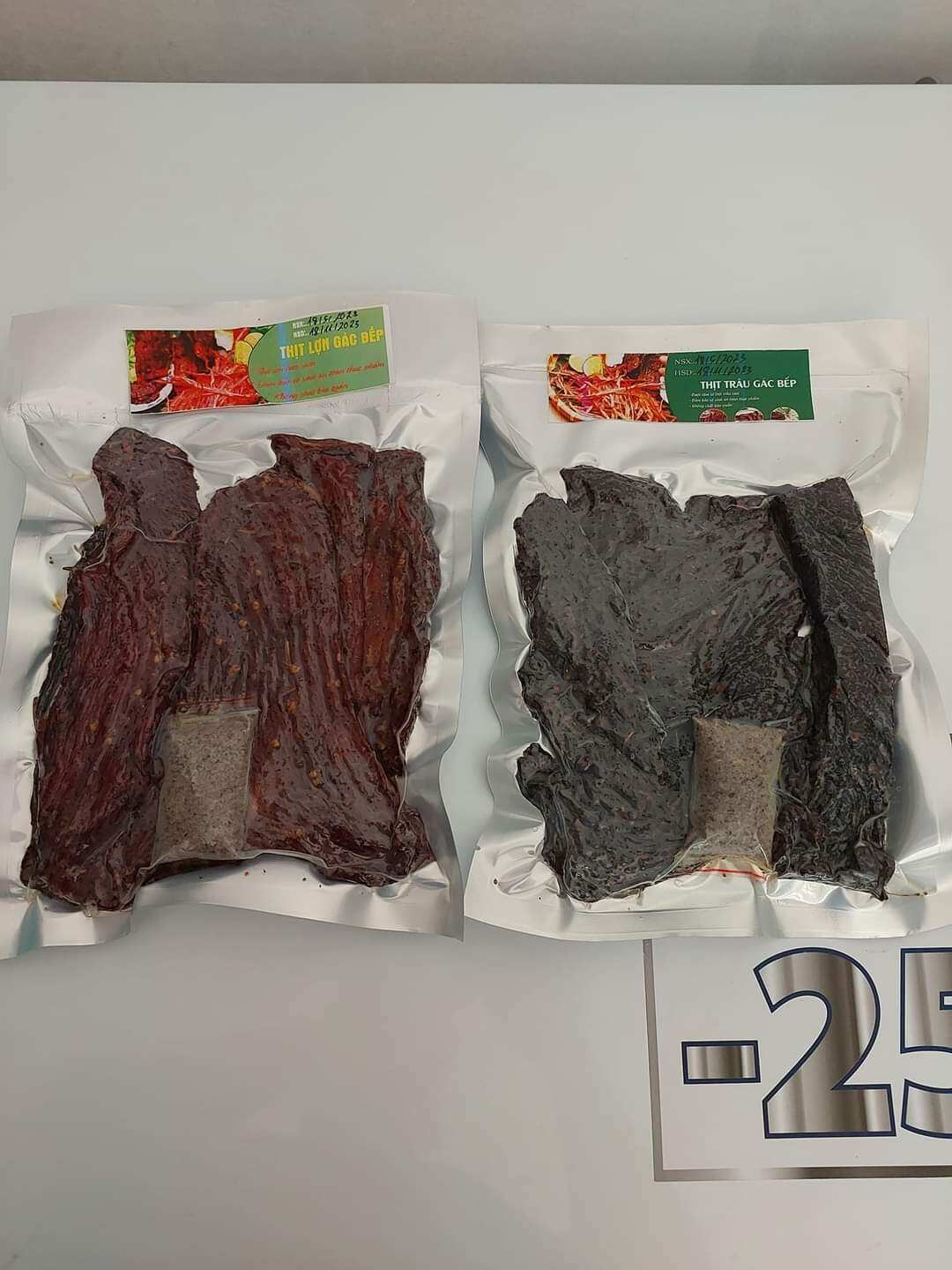 com bo 200g Thịt trâu +200g thịt lợn gác bếp