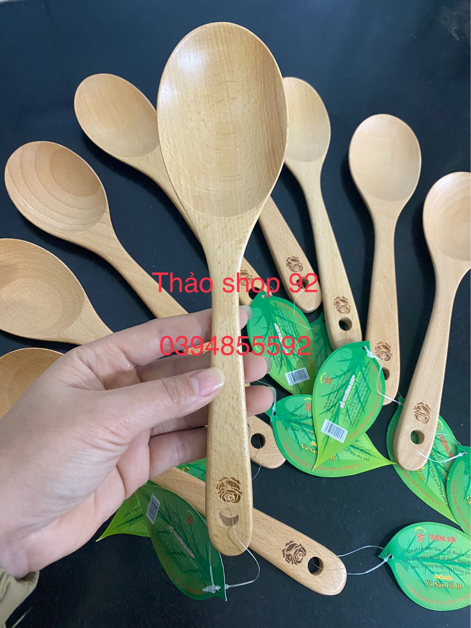 Muôi xới cơm cán dài gỗ trường Sơn