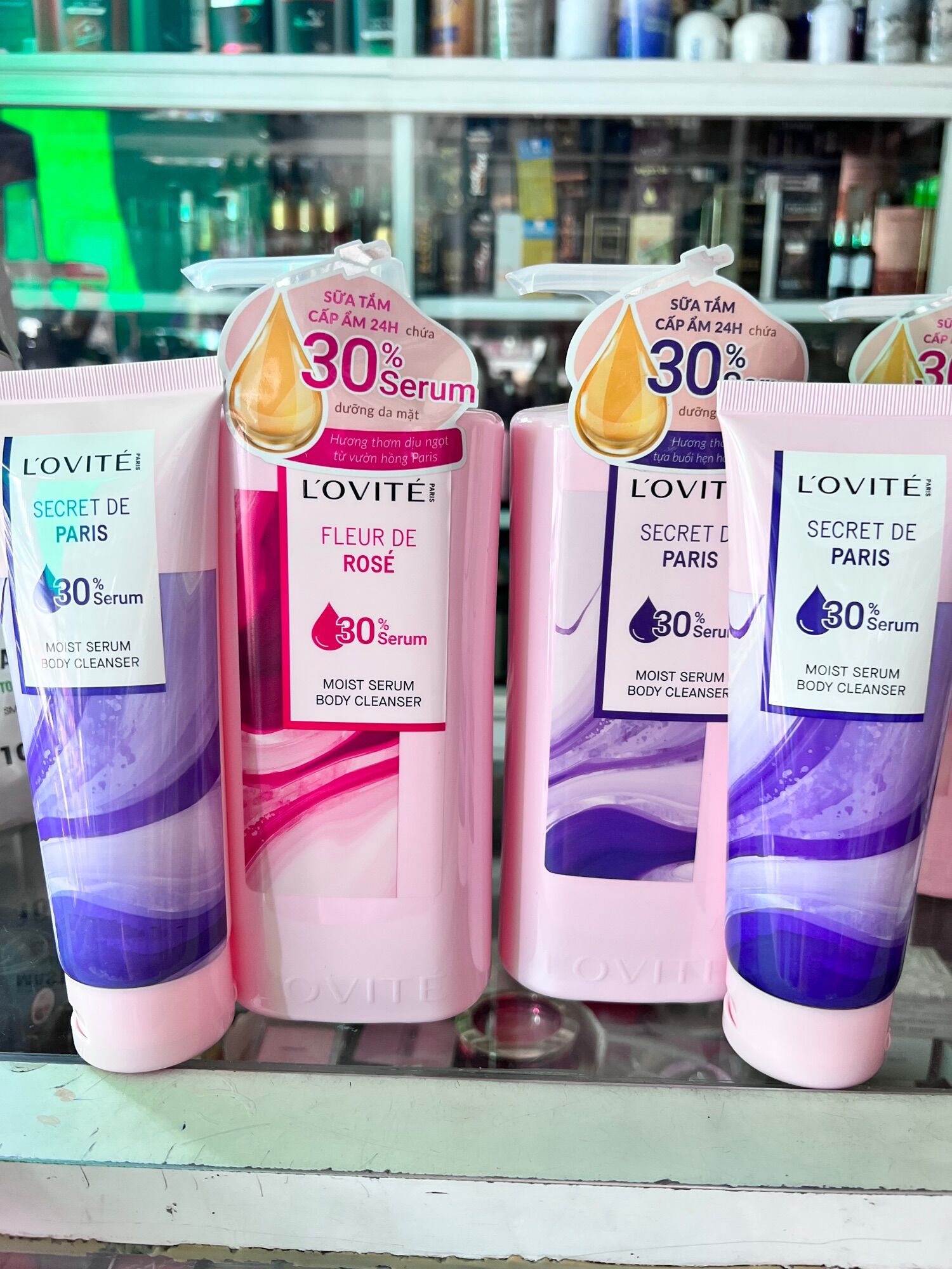 Sữa tắm siêu m lovite 400ml và 700ml dưỡng ẩm mềm mịn da hương thơm quý phái