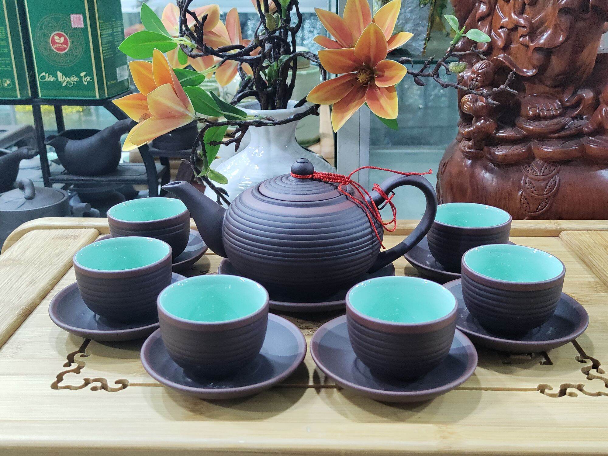 Bộ ấm trà tử sa Bát Tràng - Ấm tống gánh gụ