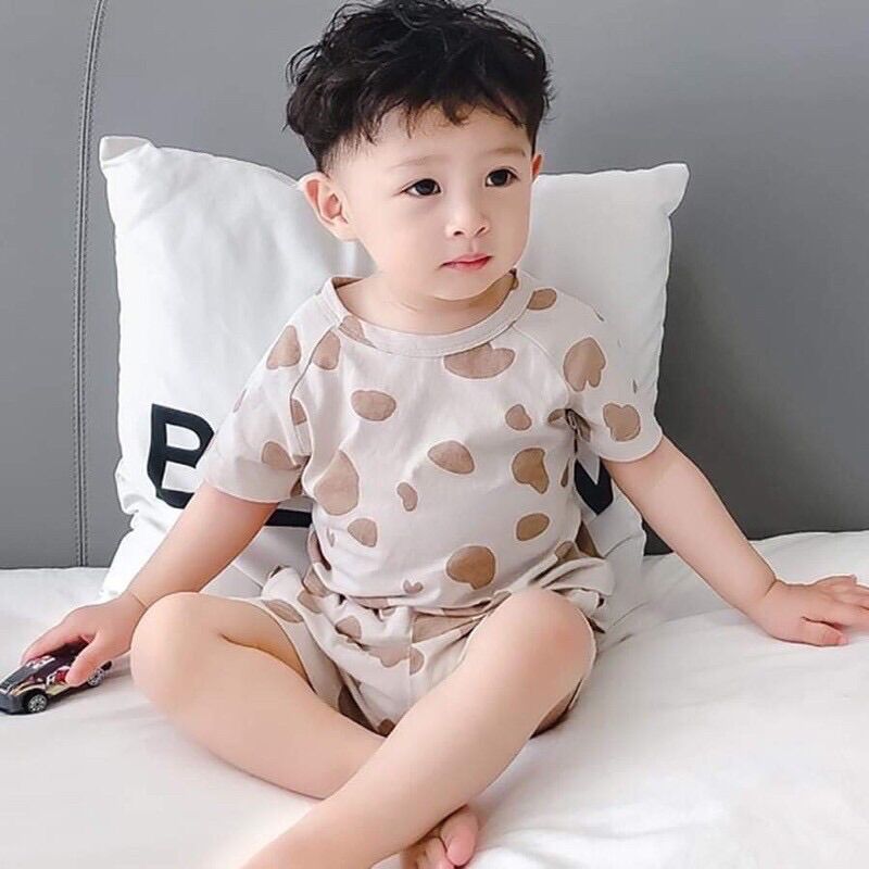 Bộ cộc tay sữa hottrend cho bé trai bé gái