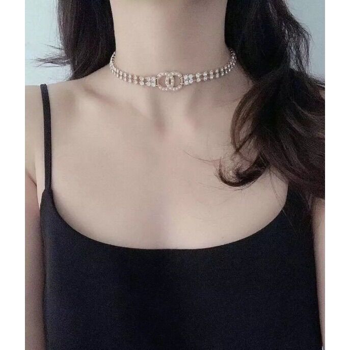 Vòng cổ choker chanel đính đá
