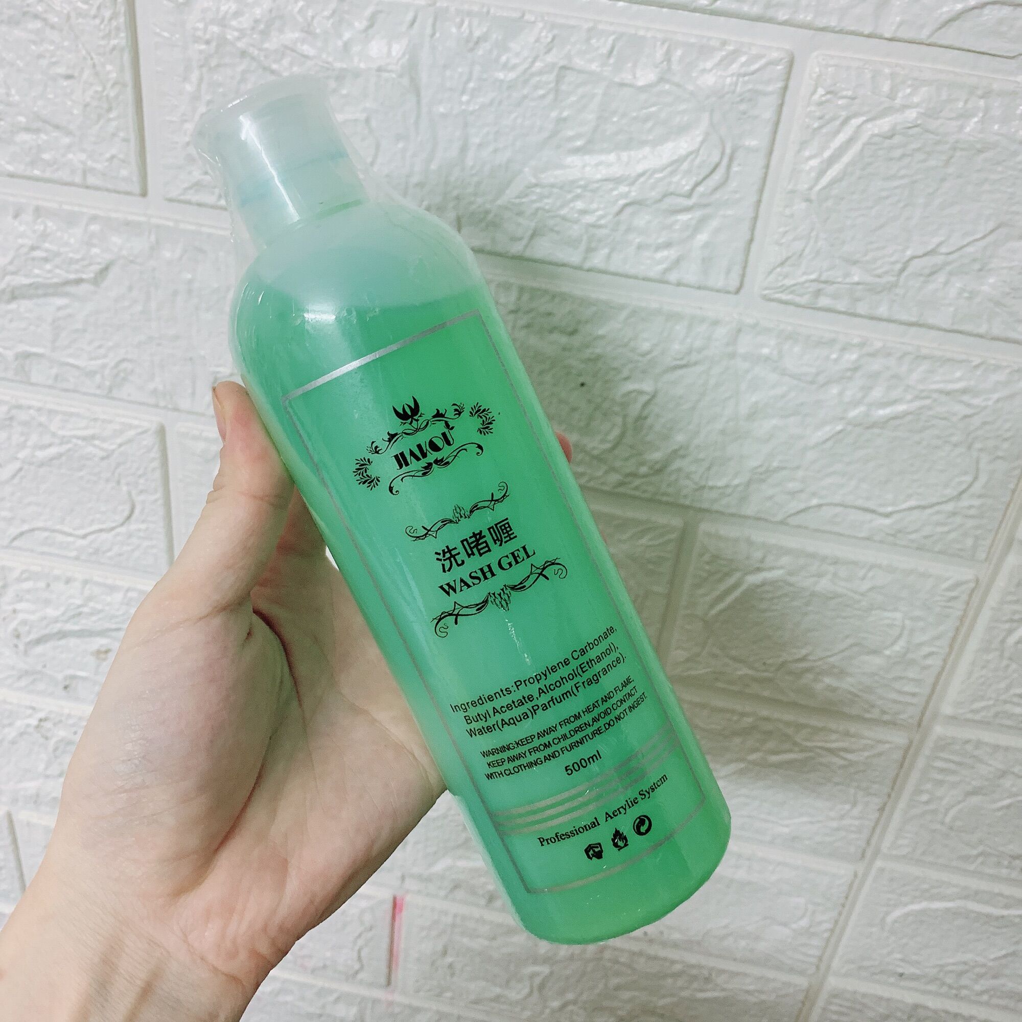 Nước lau gel xanh chai 500ml