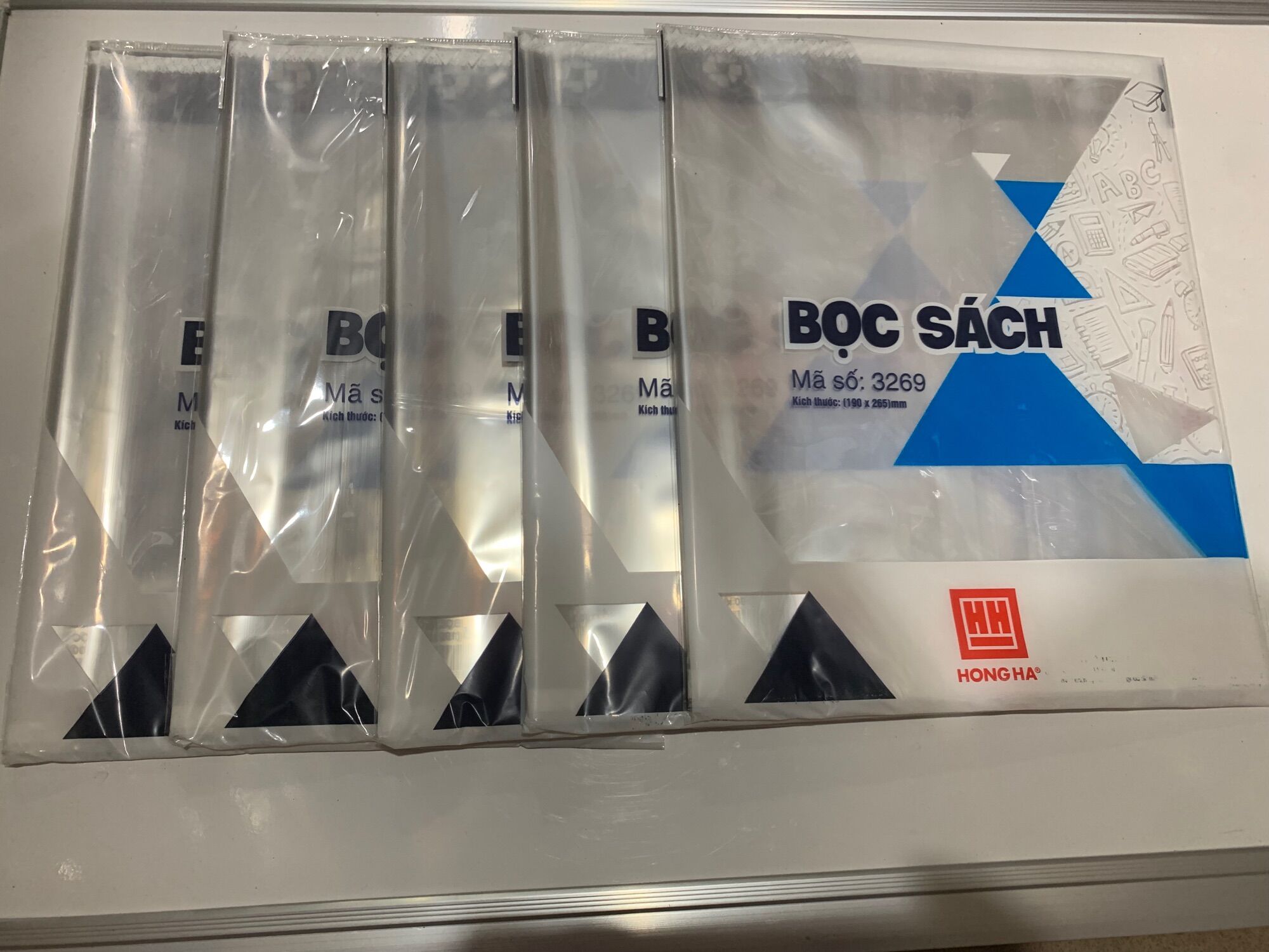 Bọc sách khổ to