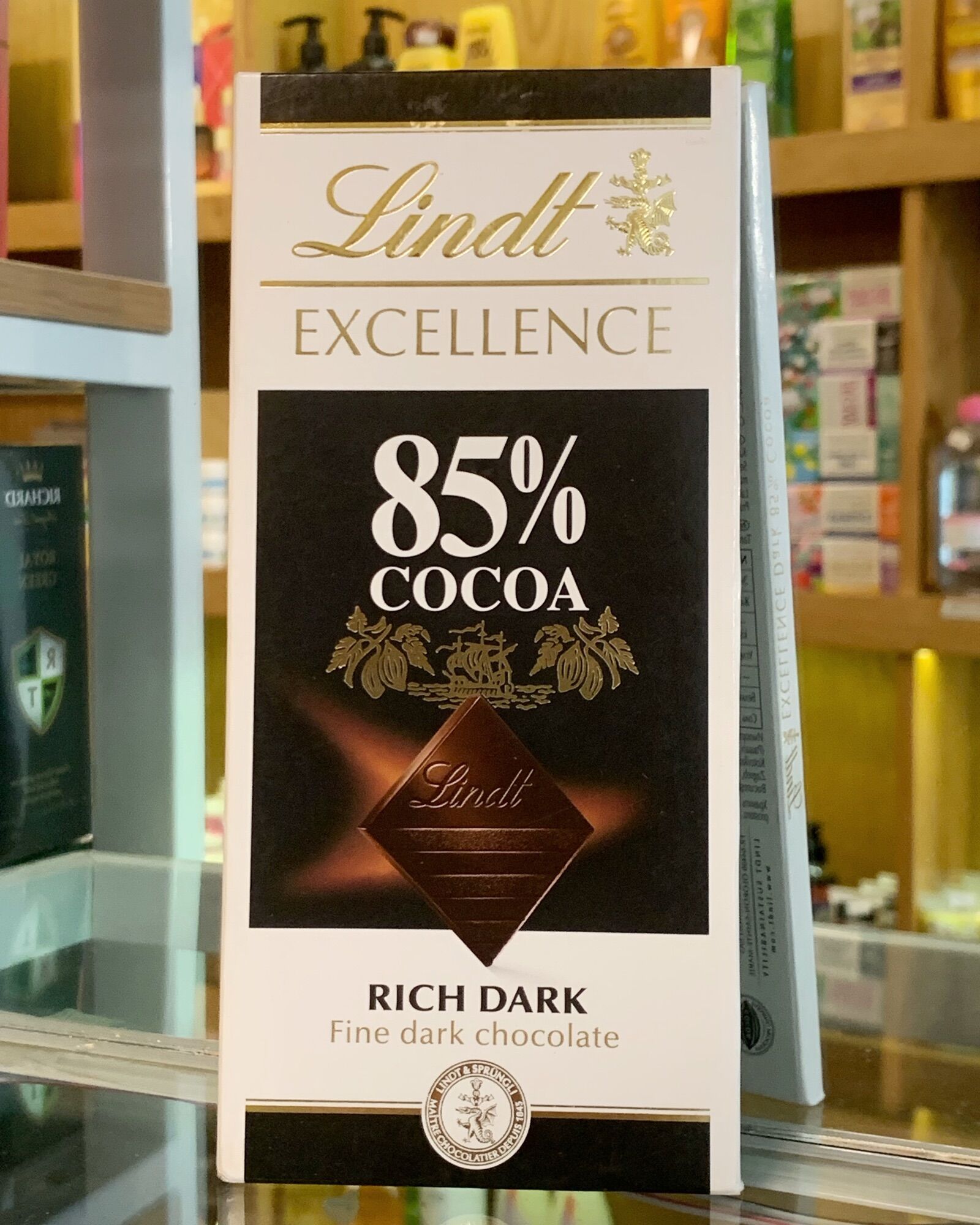 Socola đen Lindt 85% cacao của Nga/100g