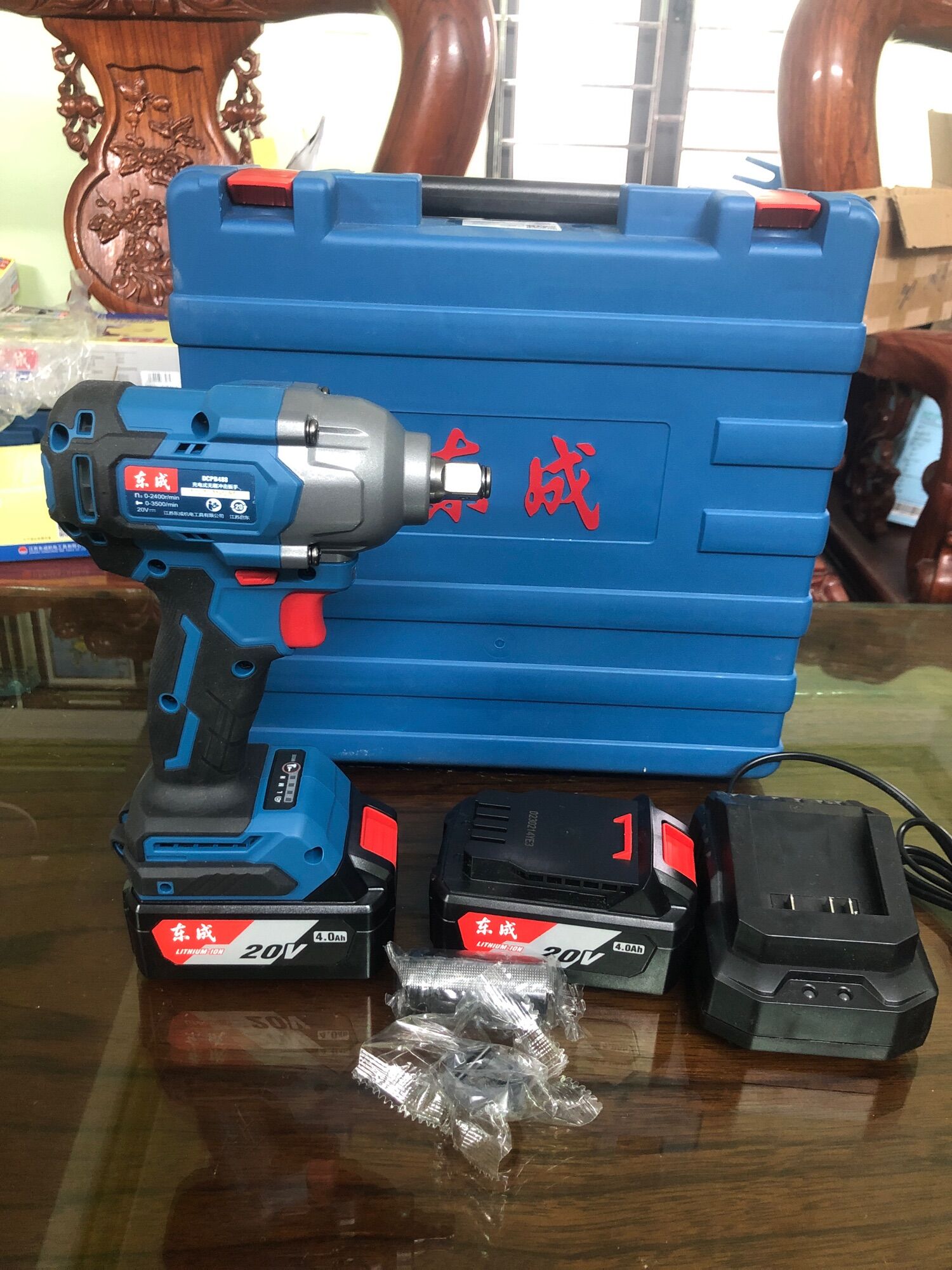 Máy xiết bulong dongcheng 20v dcpb488 chính hãng