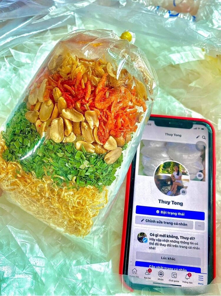 Bánh tráng tự trộn thập cẩm