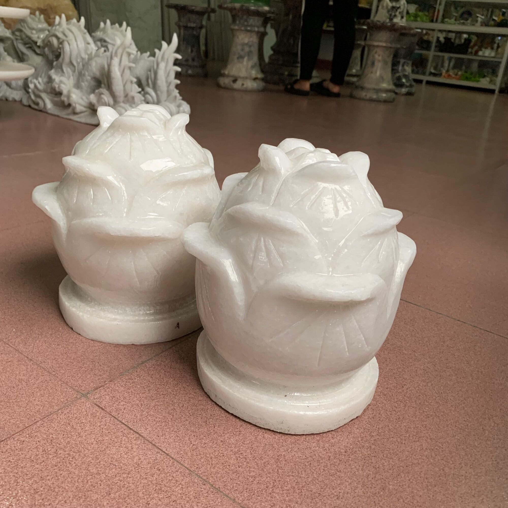 Cặp Búp Sen Đá Cẩm Thạch Trắng - cao 22cm