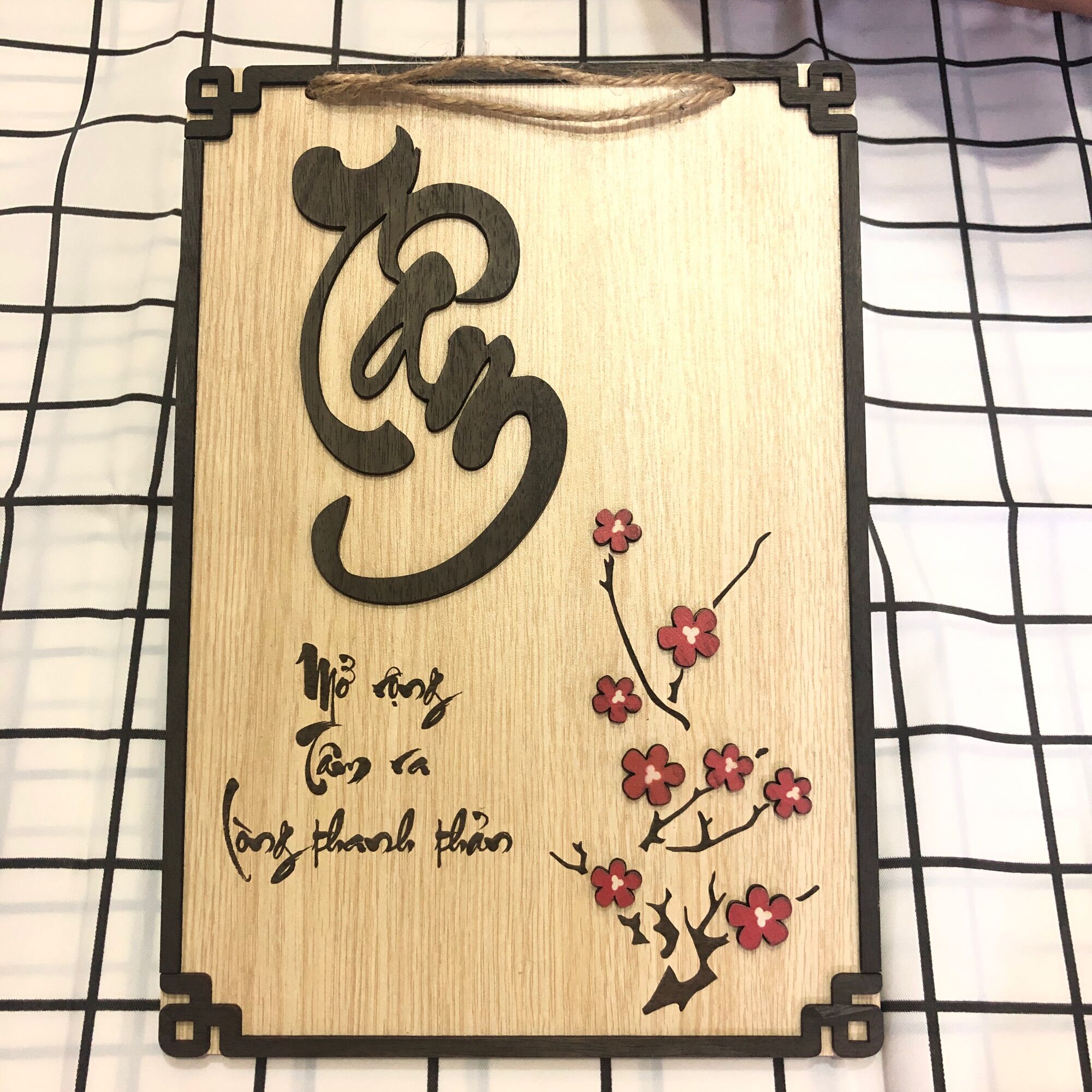 Tranh chữ thư pháp bằng gỗ bền đẹp làm quà tặng tân gia treo trang trí phòng khách phòng ngủ chữ Tài An Hiếu Đức Nhẫn Tâm Trí Nghĩa