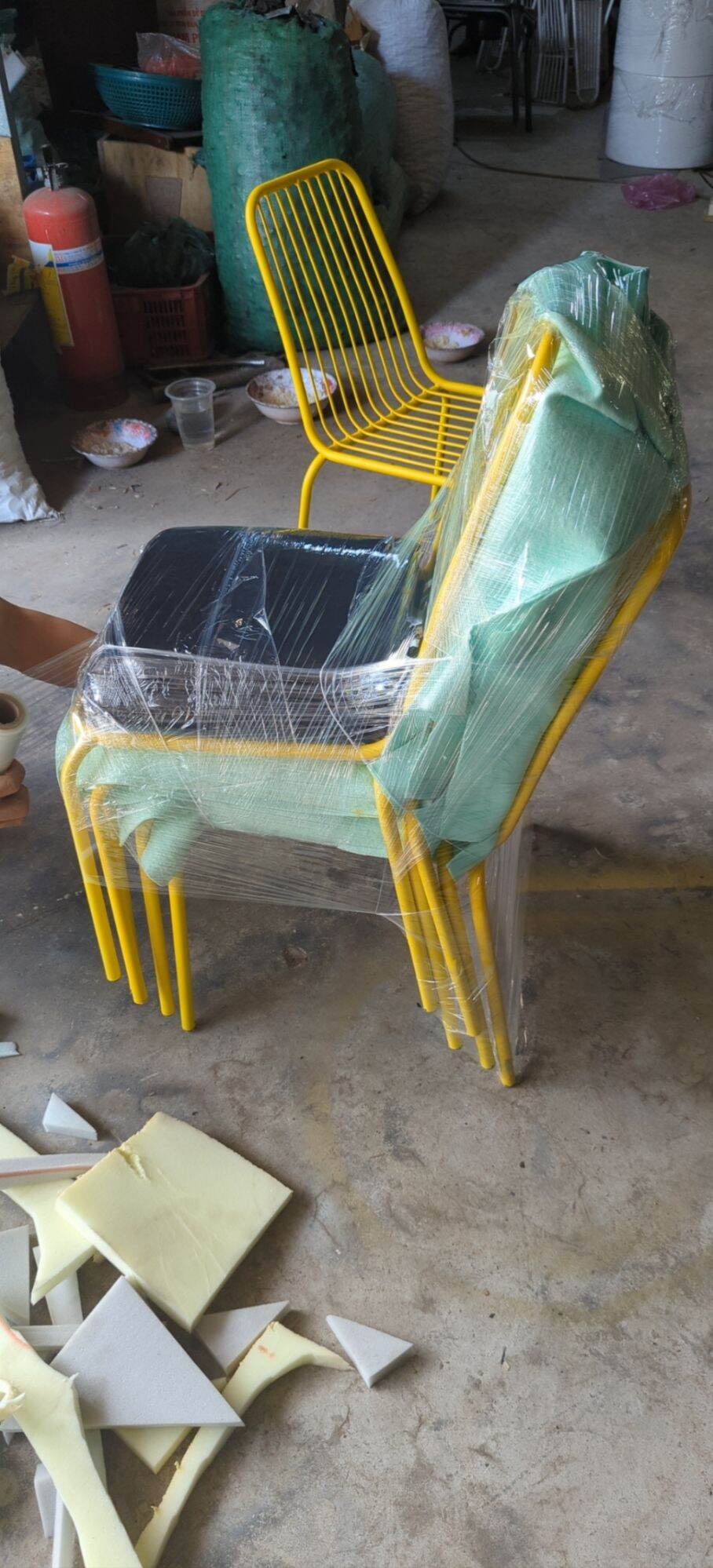 Ghế cà phê khung thép ( Ghế Tăm )