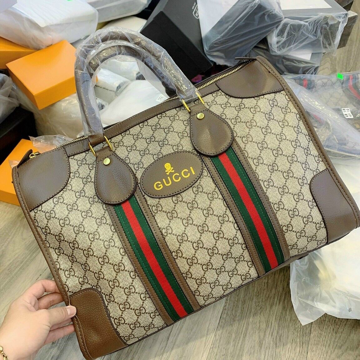 Túi trống du lịch vip gc size 35cm - túi đu lịch - túi trống - túi nam - túi nữ - to to video thật