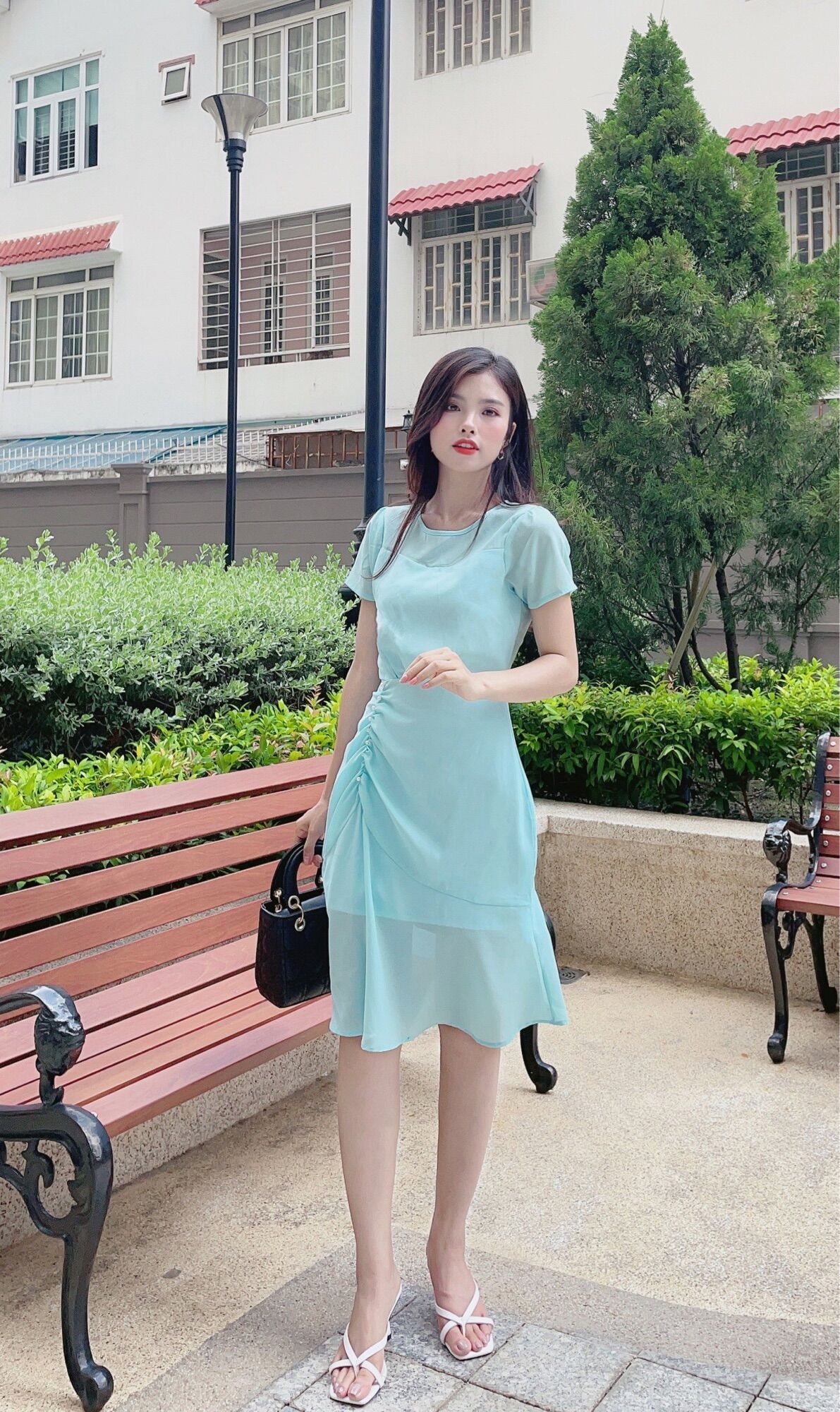 Đầm voan cổ tròn tiểu thư nhúng hông đính ngọc điệu đà công sở Tyfashion DTX16