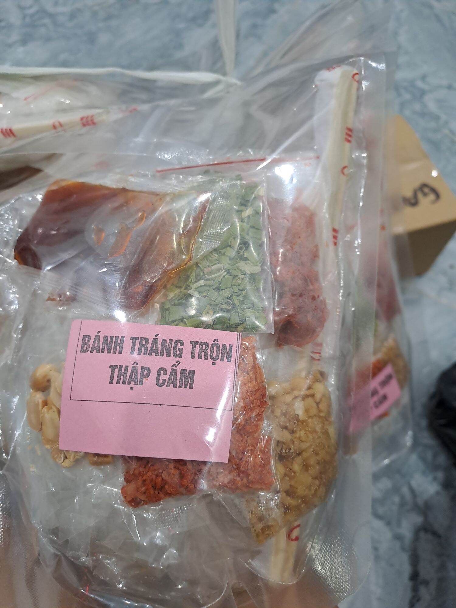 Bánh tráng trộn thập cẩm