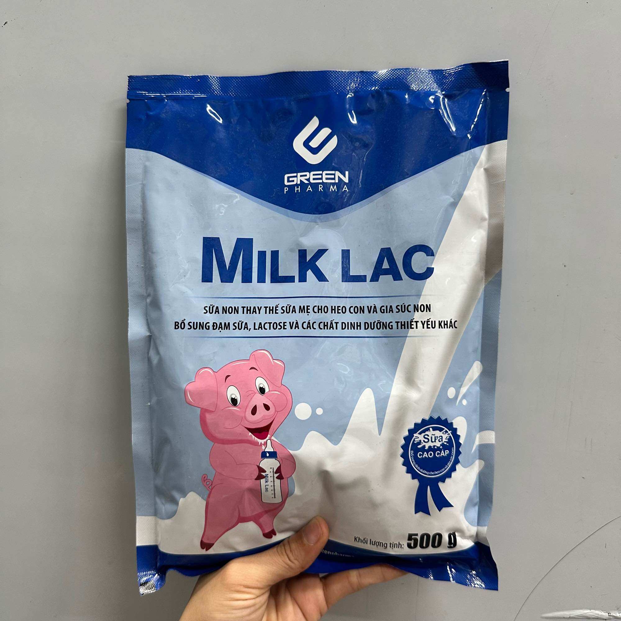 Bột sữa thay thế sữa mẹ cho heo con Green Pharma Milk Lac 500g