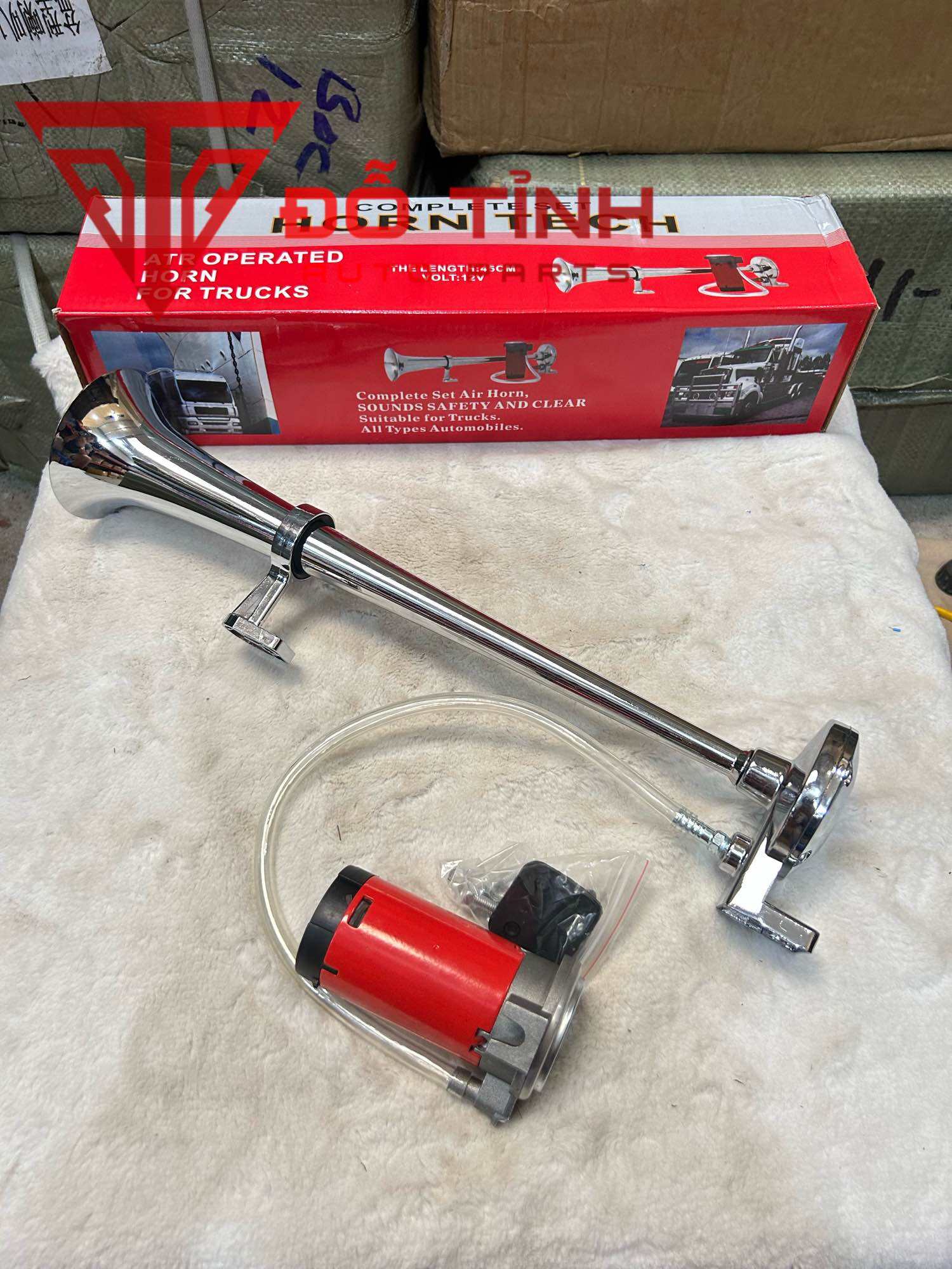 Bộ còi hơi ô tô. Còi sinh hơi 45cm cho xe không có bình hơi.