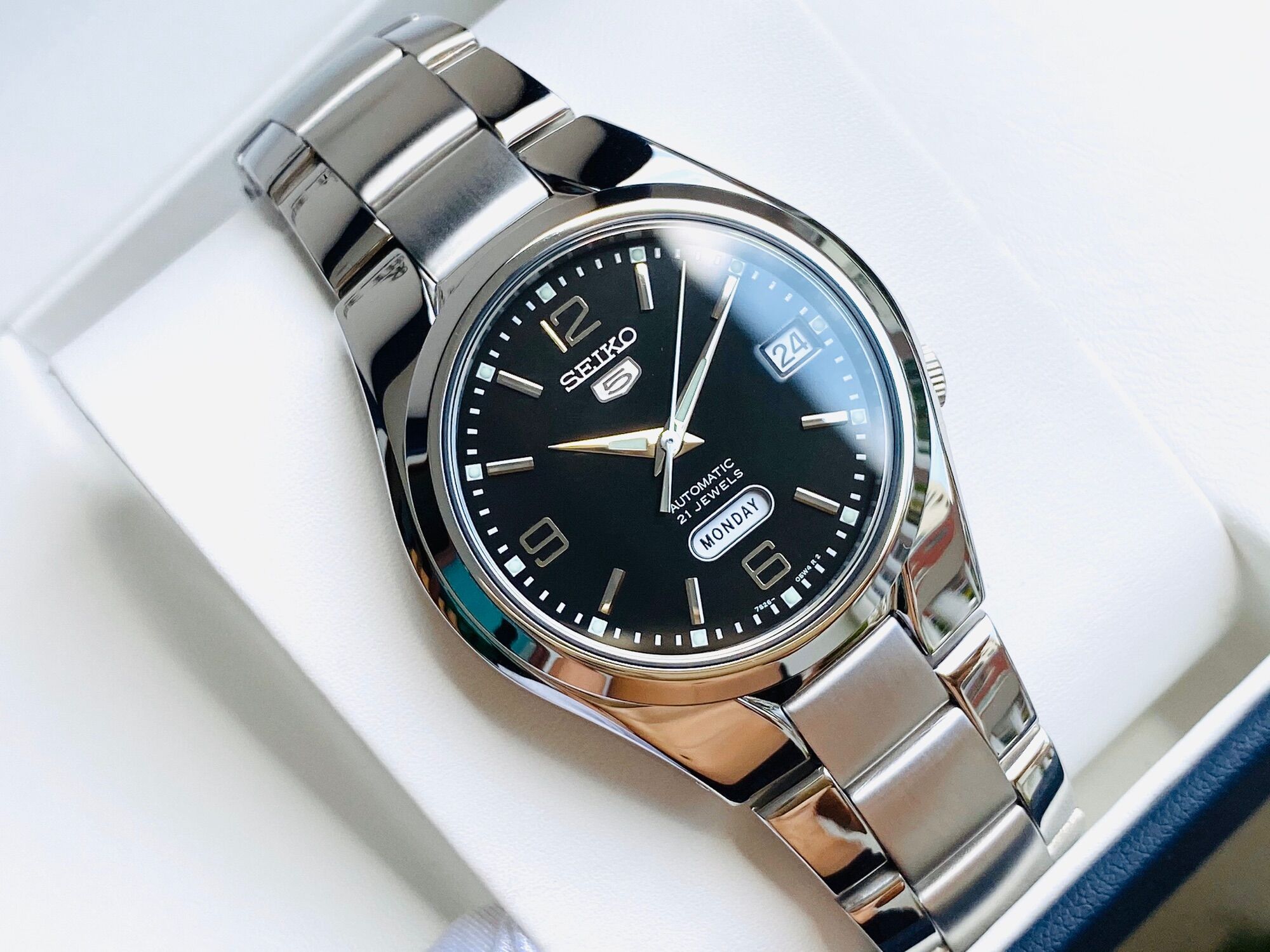 Đồng hồ nam seiko snk623k1